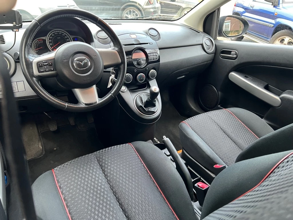 Hoofdafbeelding Mazda 2