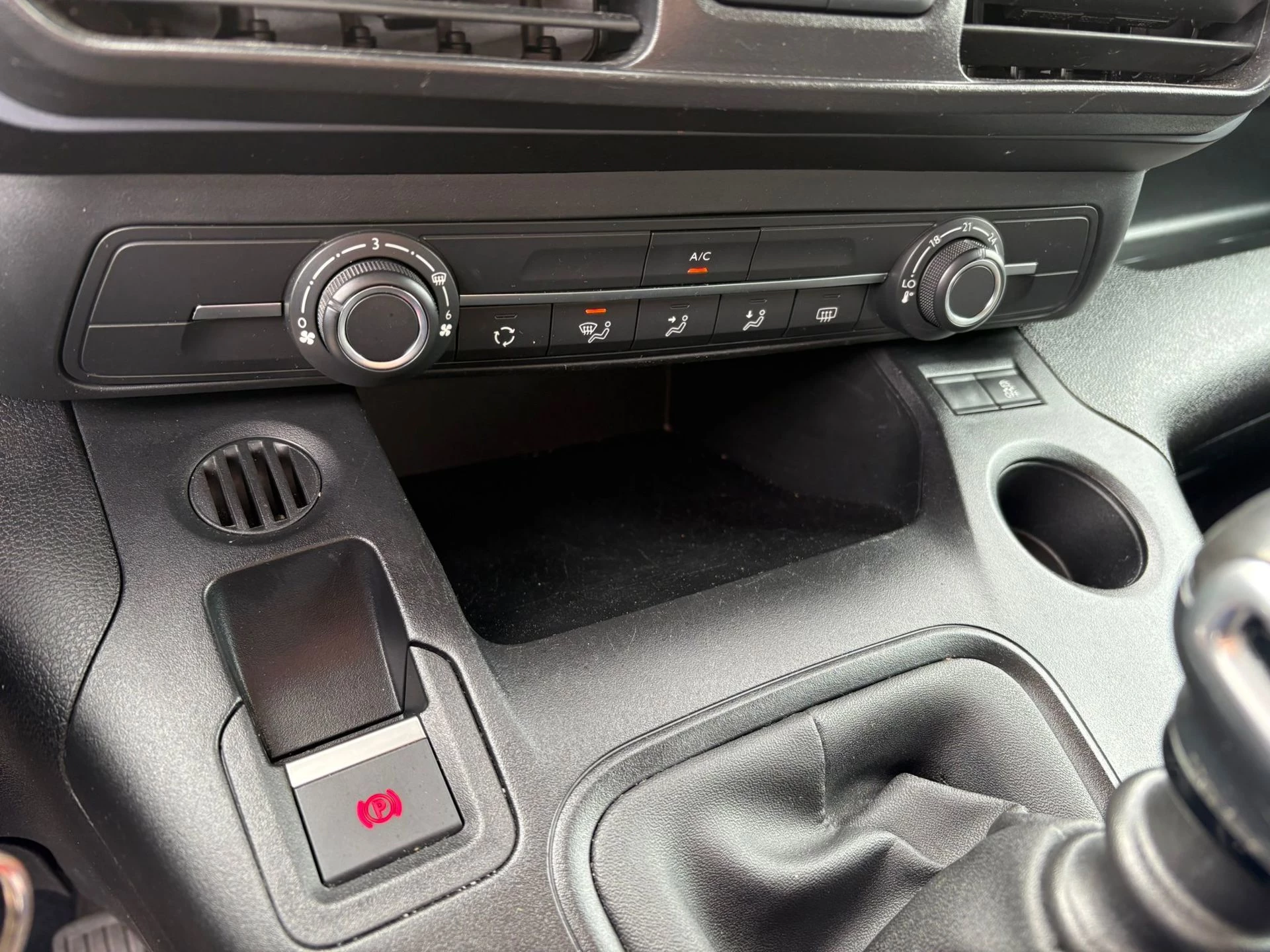 Hoofdafbeelding Peugeot Rifter