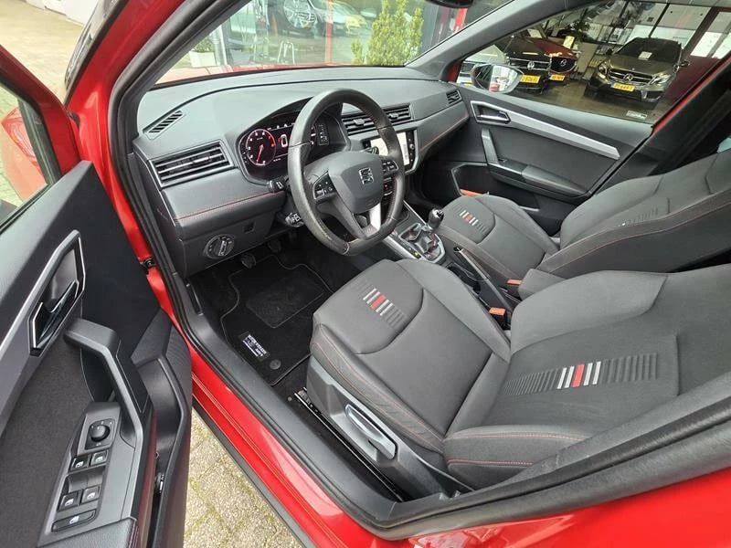 Hoofdafbeelding SEAT Arona