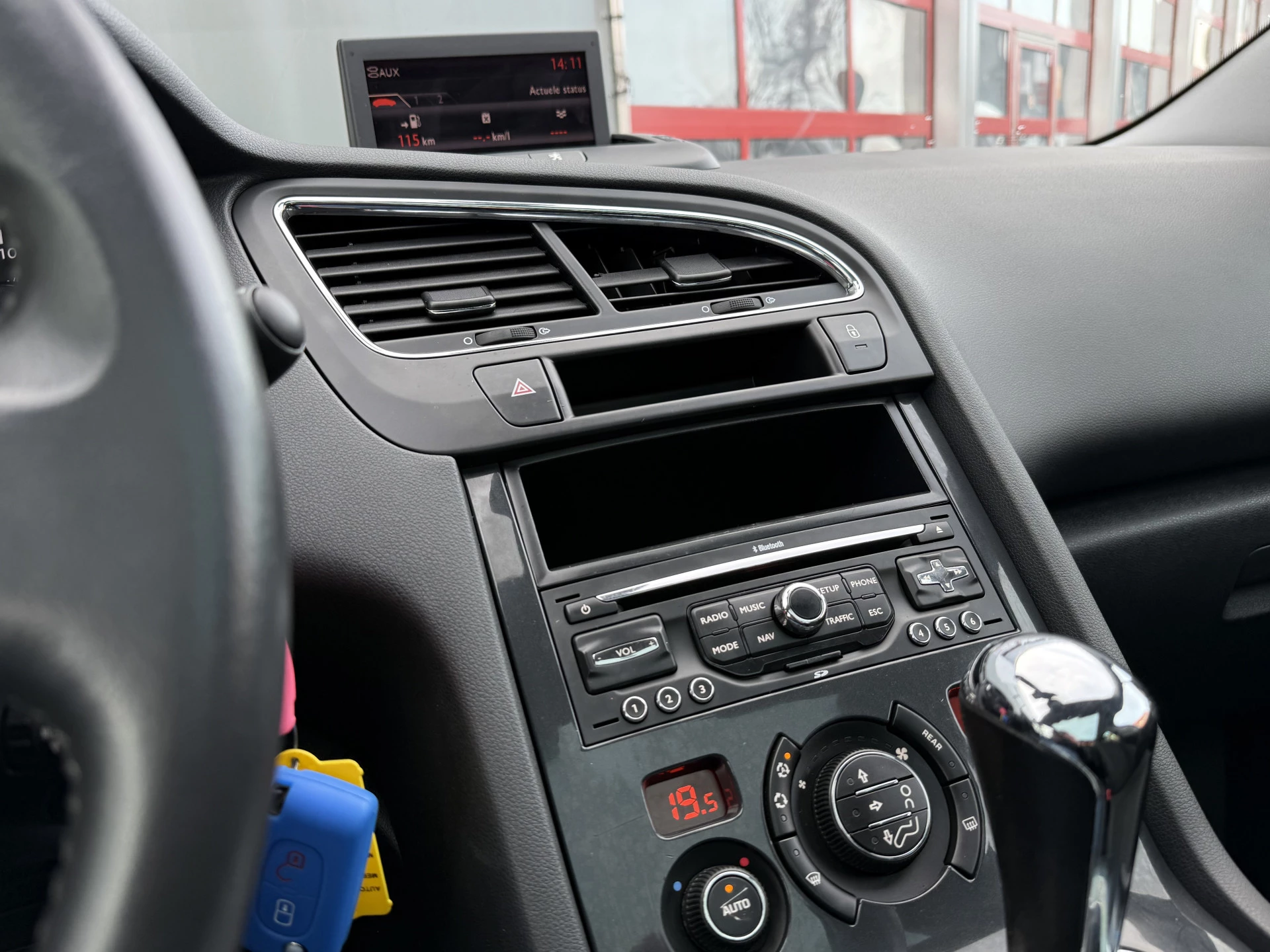 Hoofdafbeelding Peugeot 5008