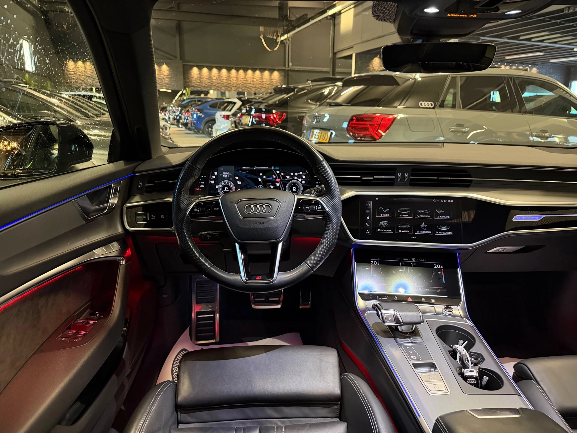 Hoofdafbeelding Audi A6