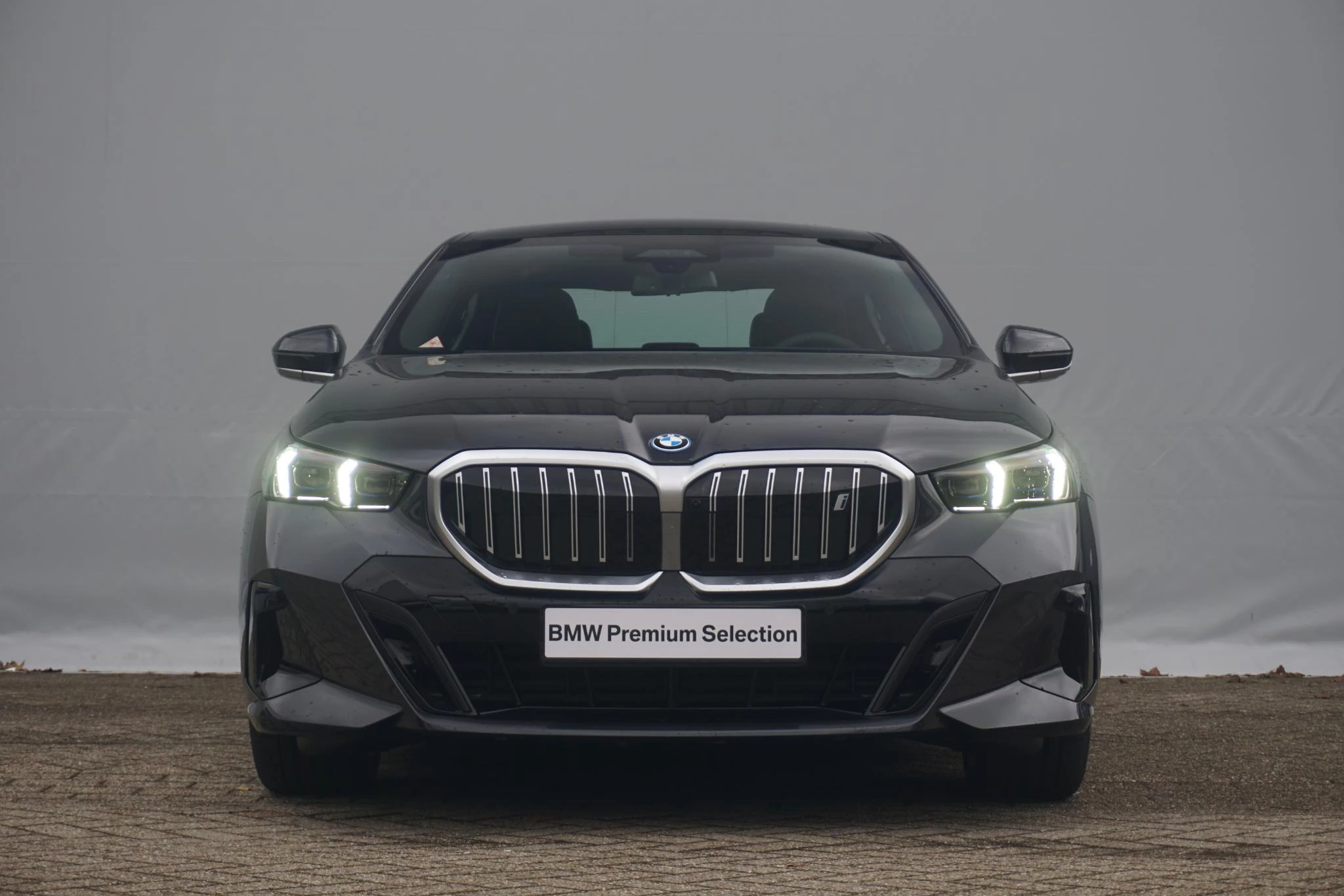 Hoofdafbeelding BMW i5