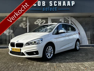 BMW 2 Serie Active Tourer 218i Essential Automaat / Navigatie / Parkeerhulp / Airco / Sportstoelen / 16" LM