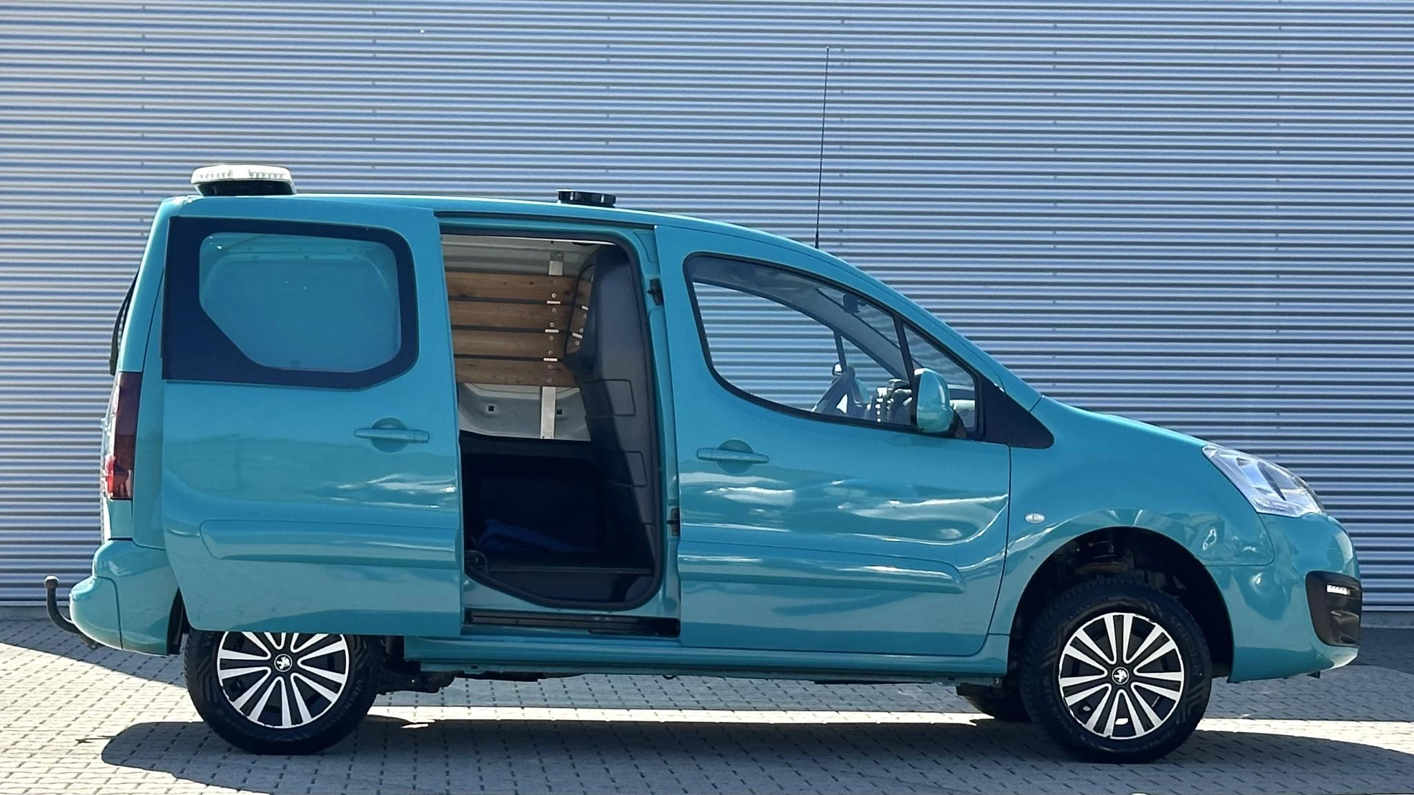 Hoofdafbeelding Peugeot Partner