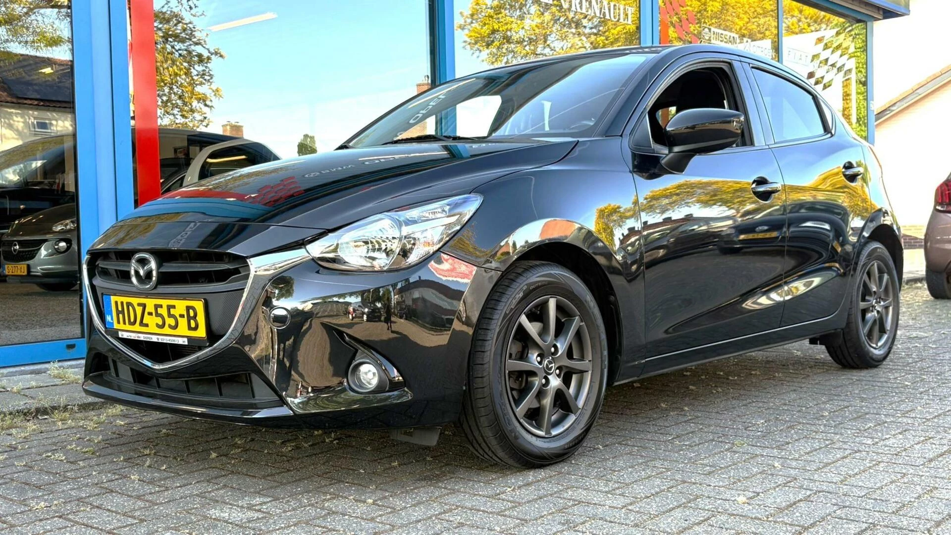 Hoofdafbeelding Mazda 2