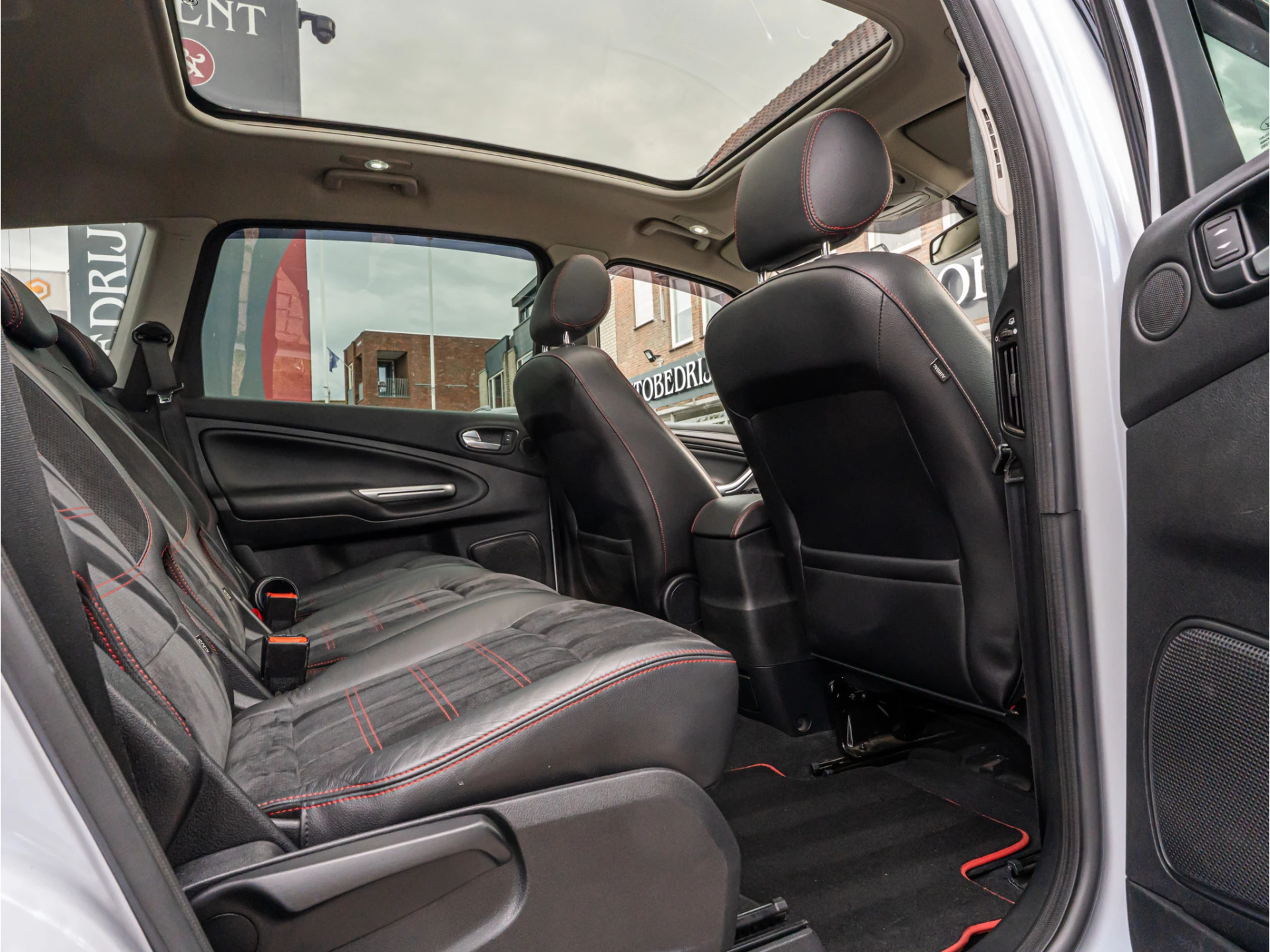 Hoofdafbeelding Ford S-Max