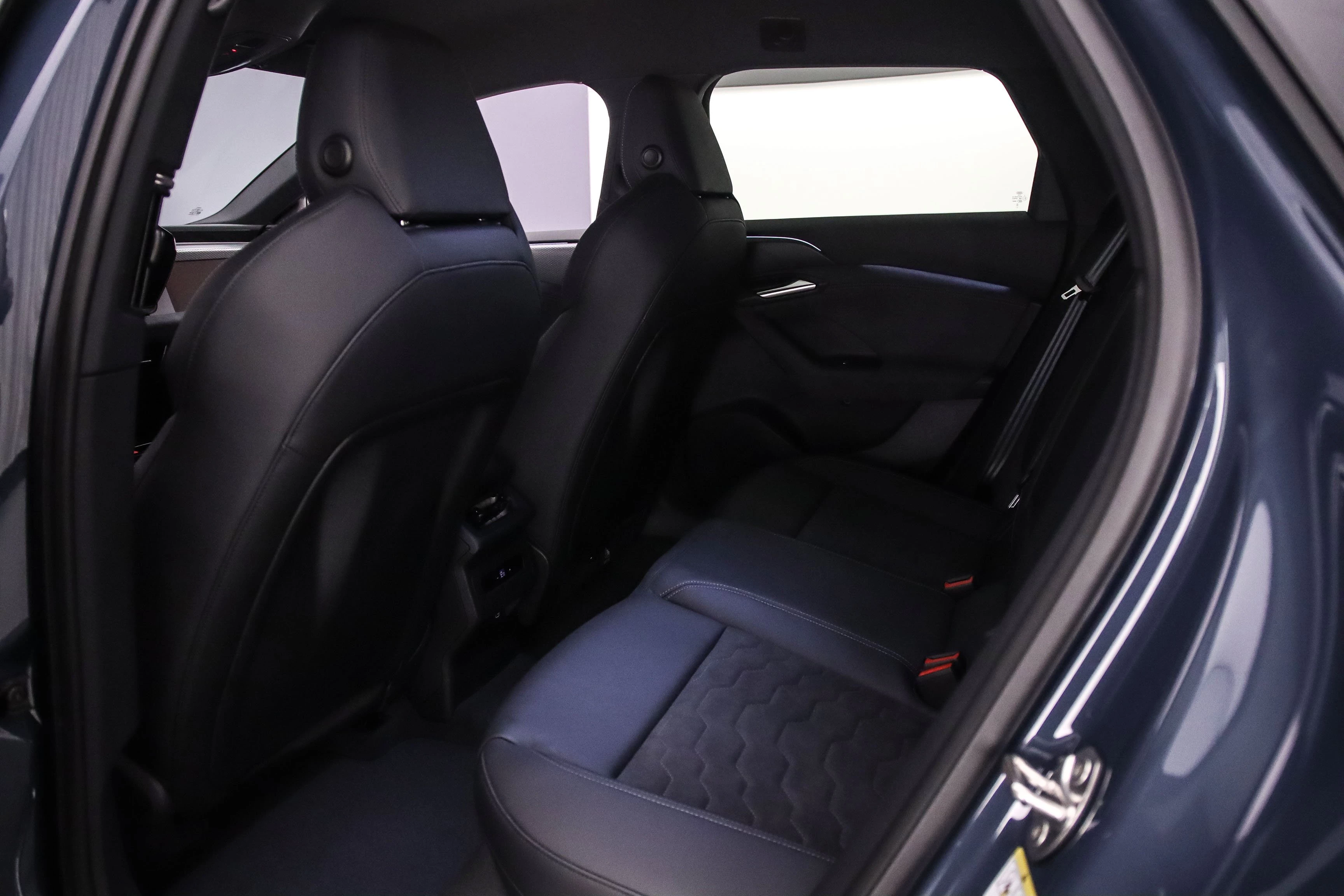 Hoofdafbeelding Audi A6 Avant e-tron