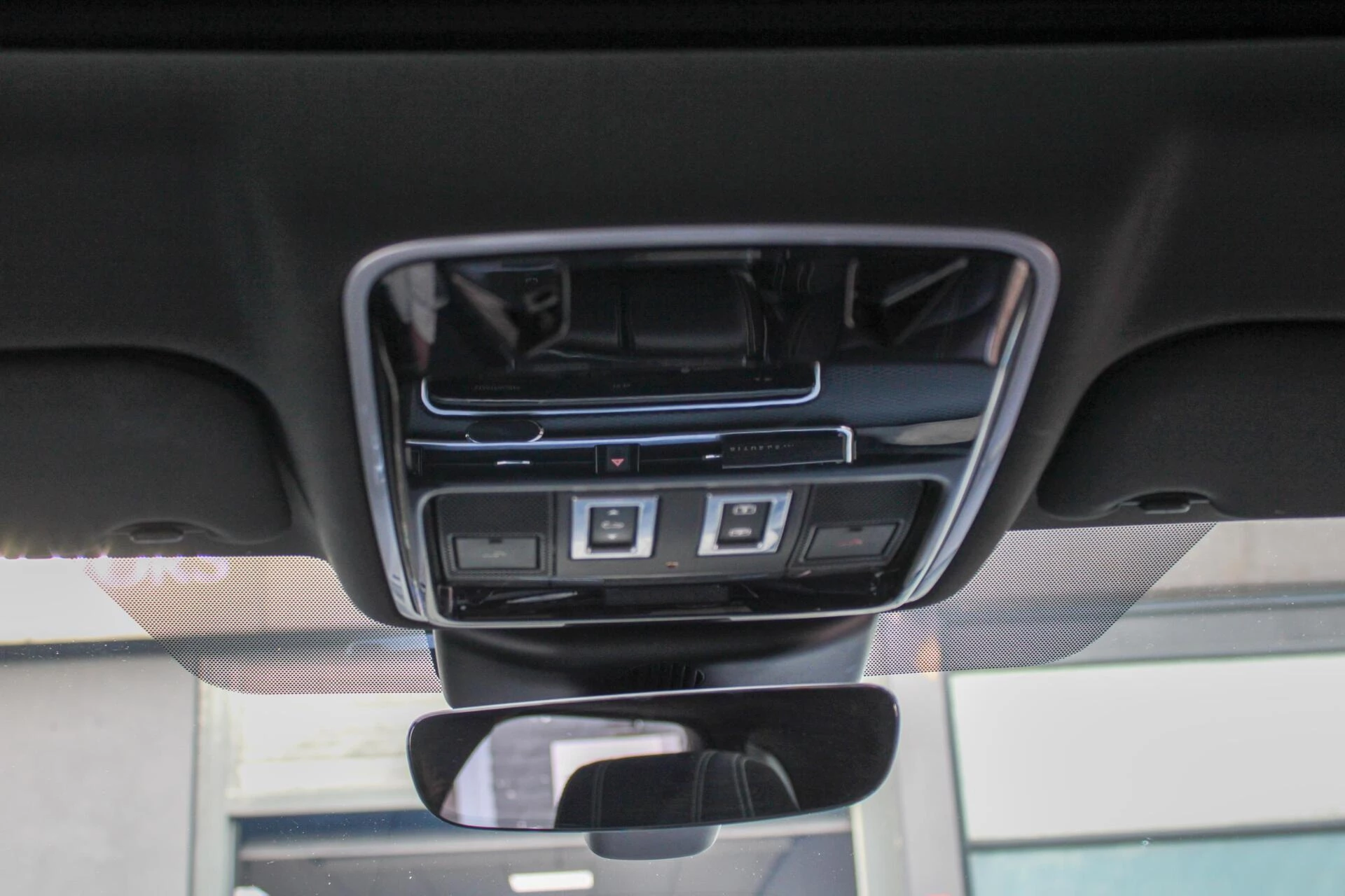 Hoofdafbeelding Land Rover Range Rover Velar