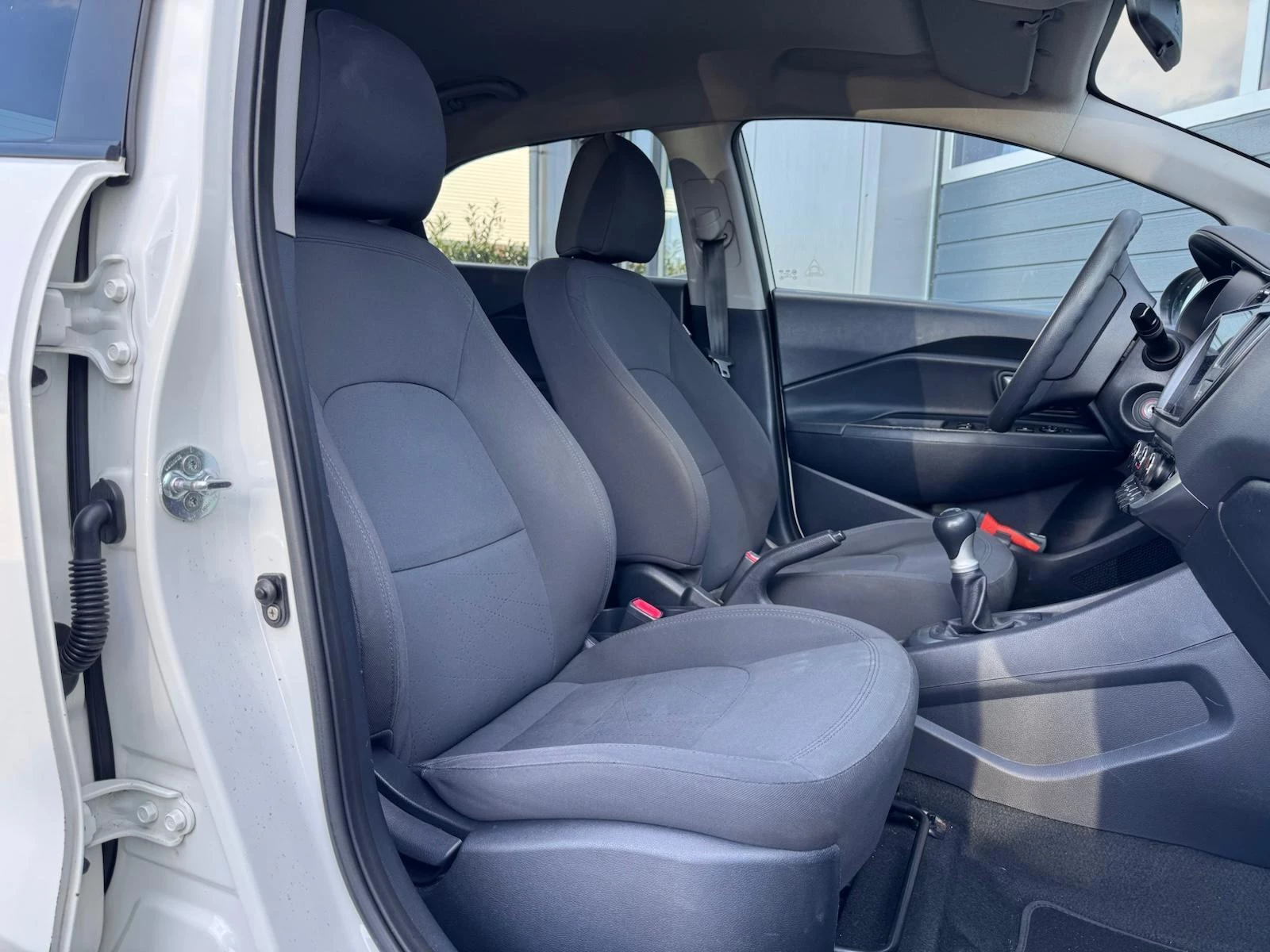 Hoofdafbeelding Kia Rio