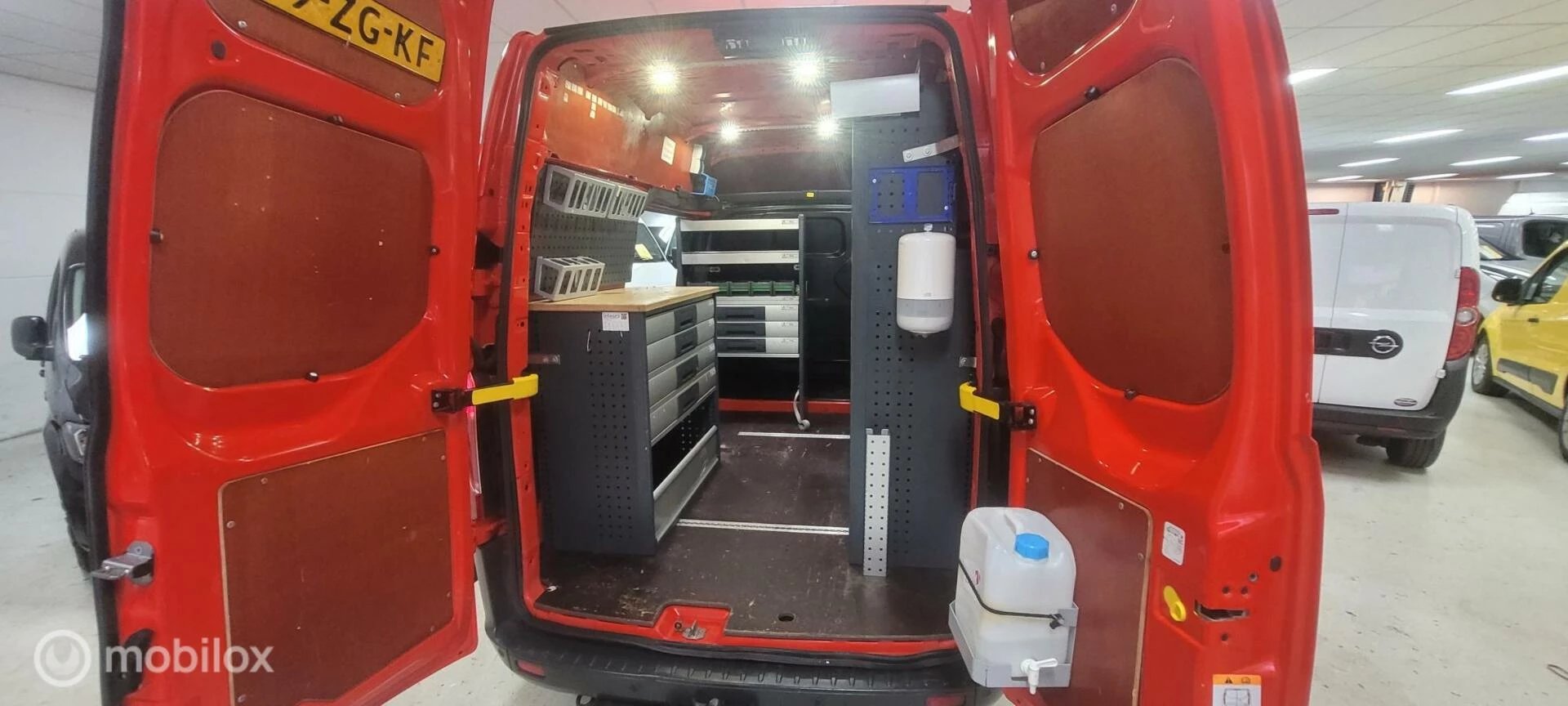 Hoofdafbeelding Ford Transit Custom