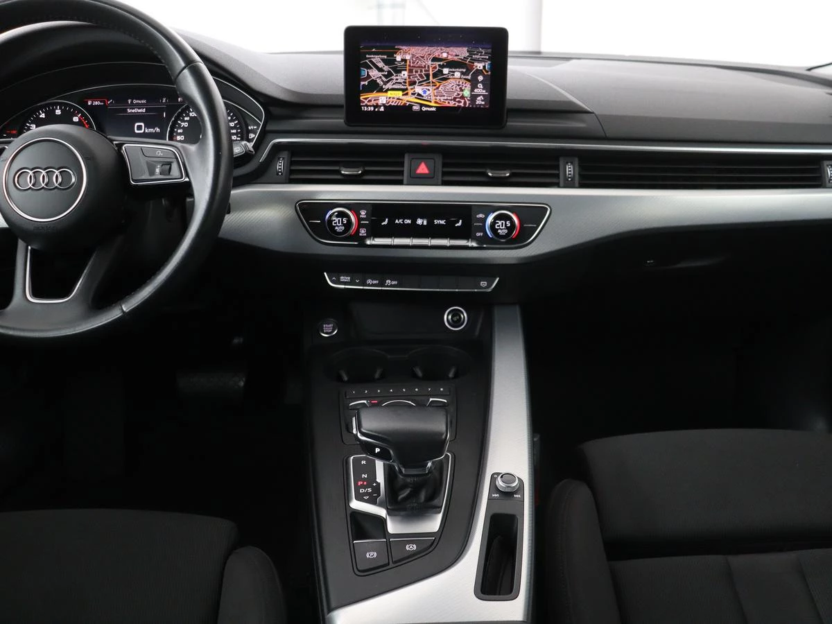 Hoofdafbeelding Audi A4
