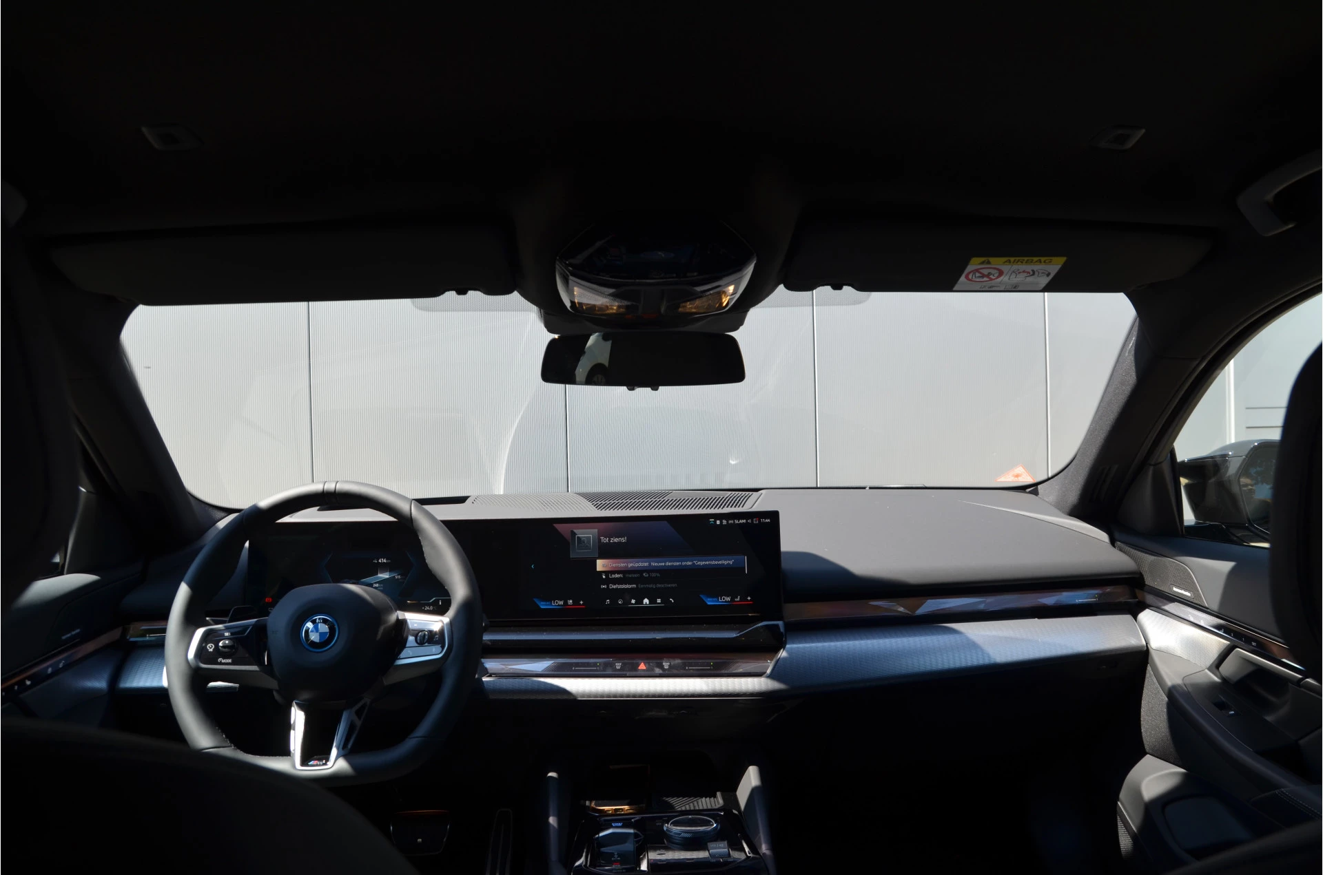 Hoofdafbeelding BMW i5