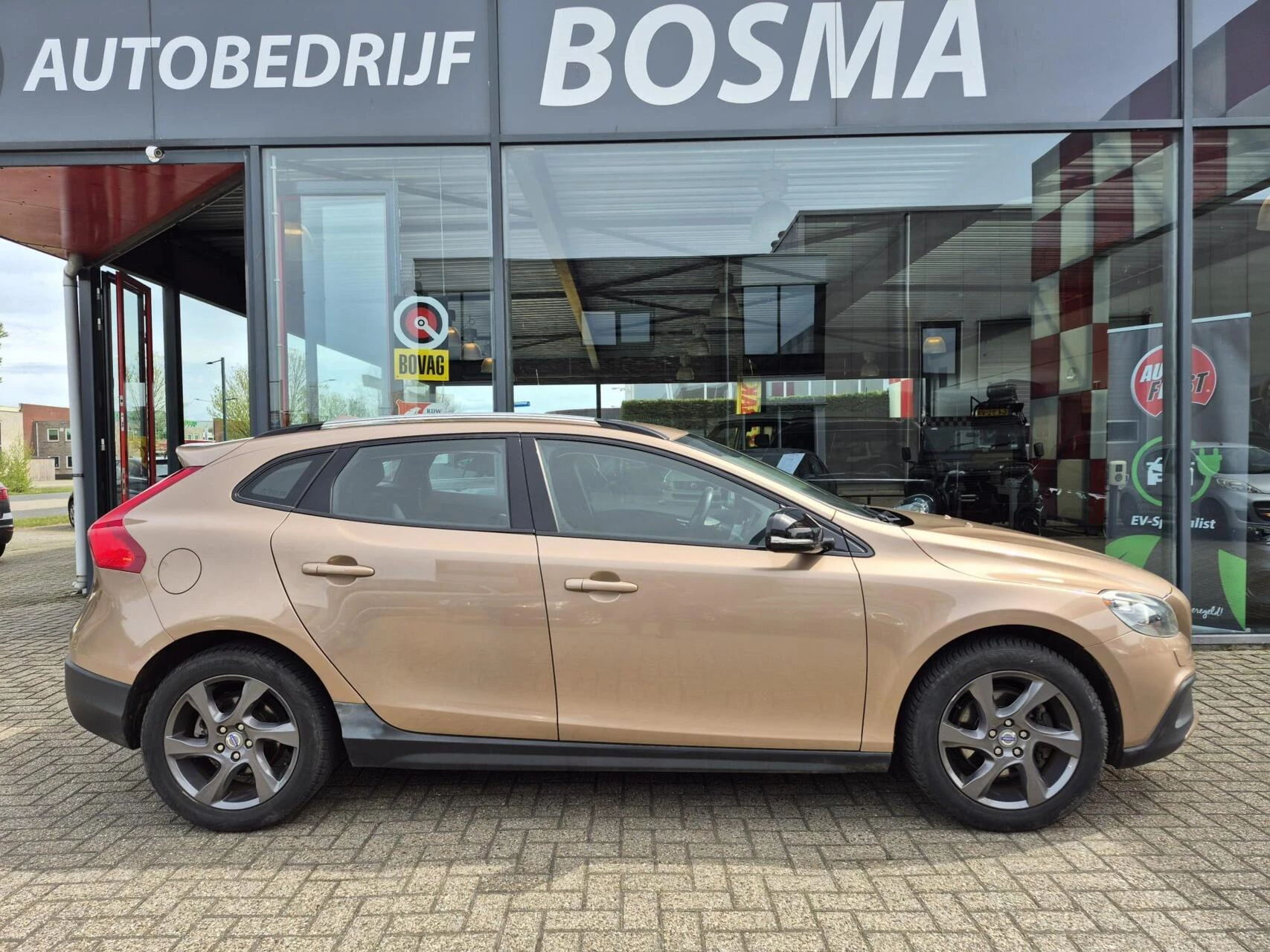 Hoofdafbeelding Volvo V40