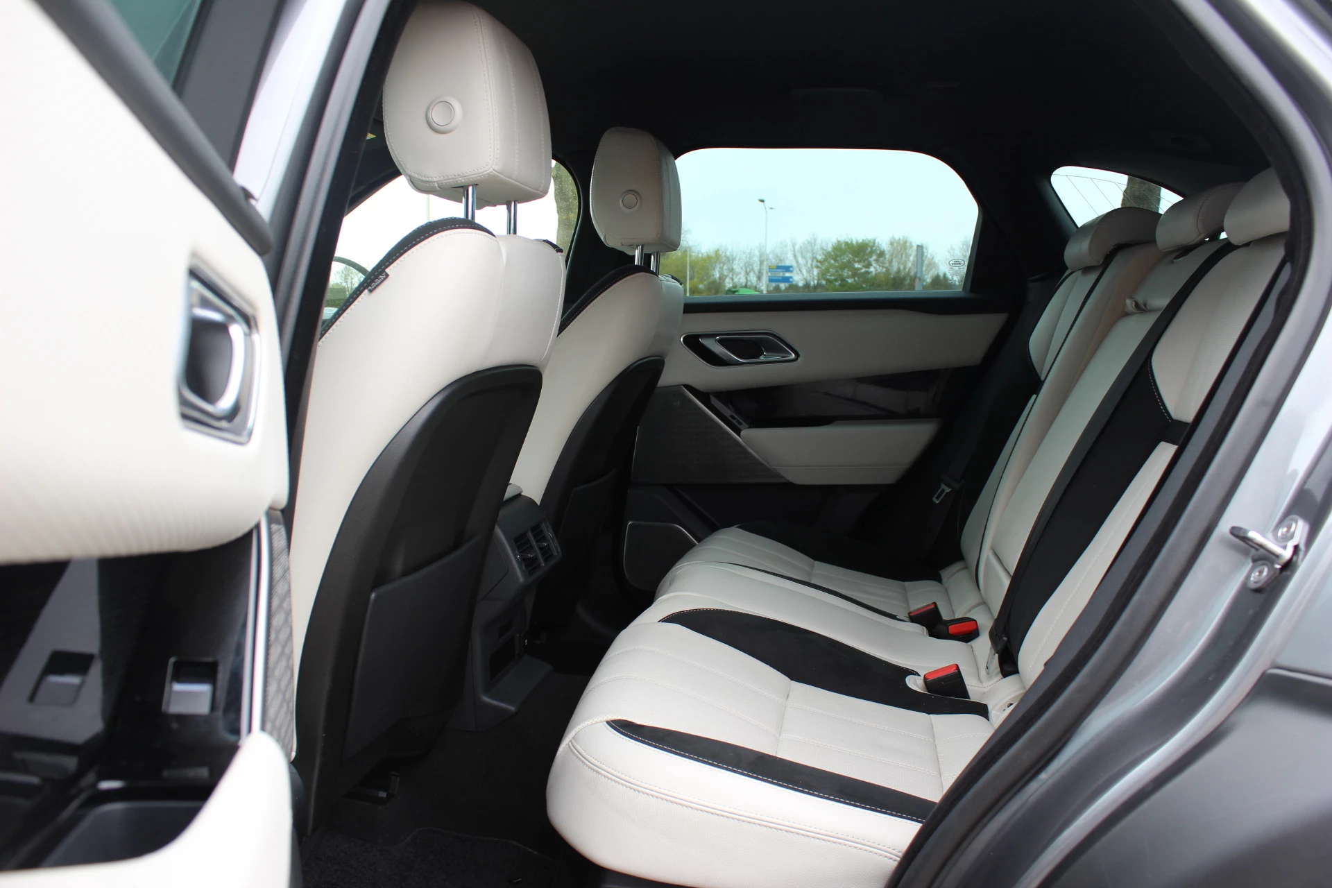 Hoofdafbeelding Land Rover Range Rover Velar