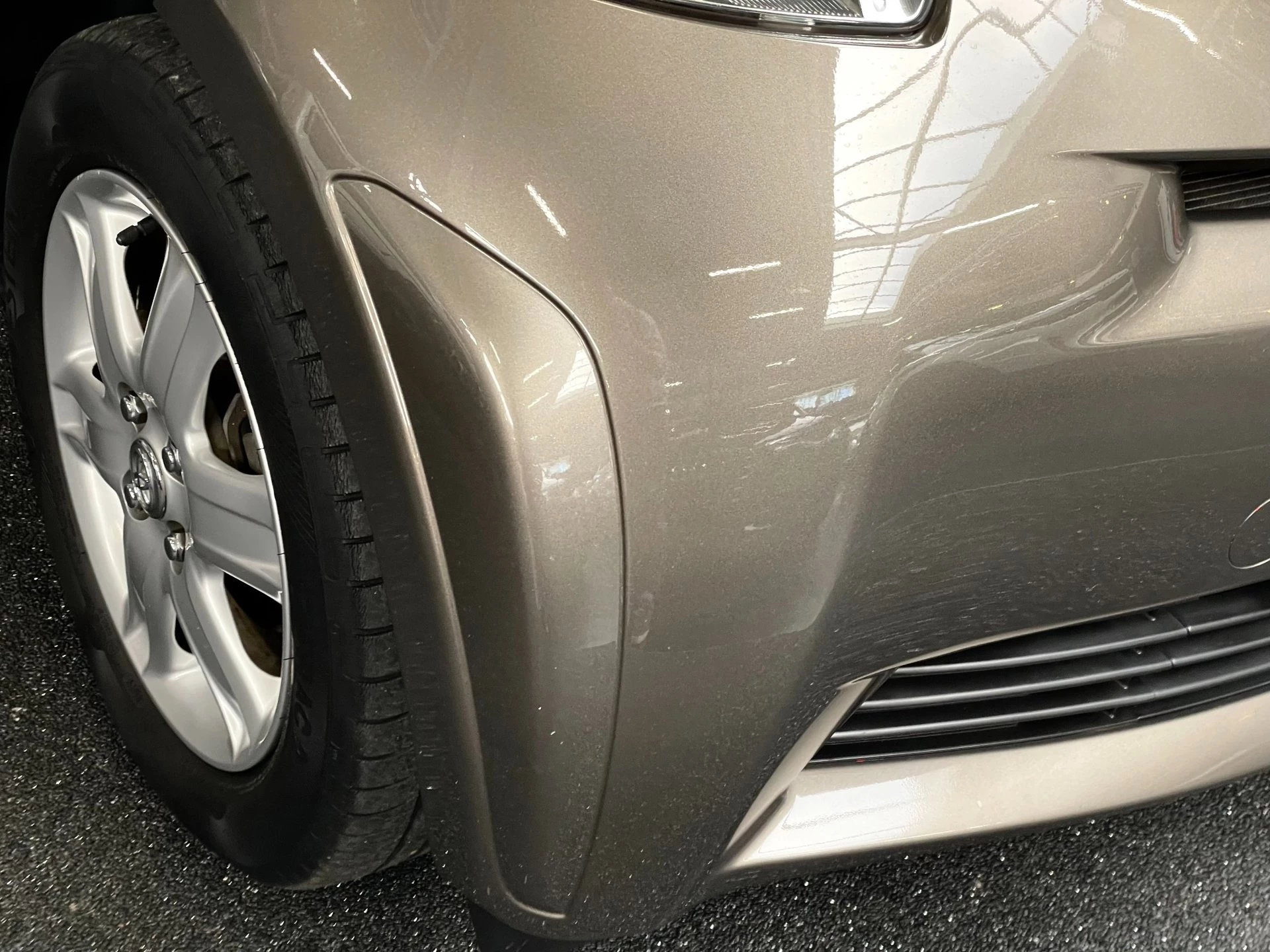 Hoofdafbeelding Toyota iQ