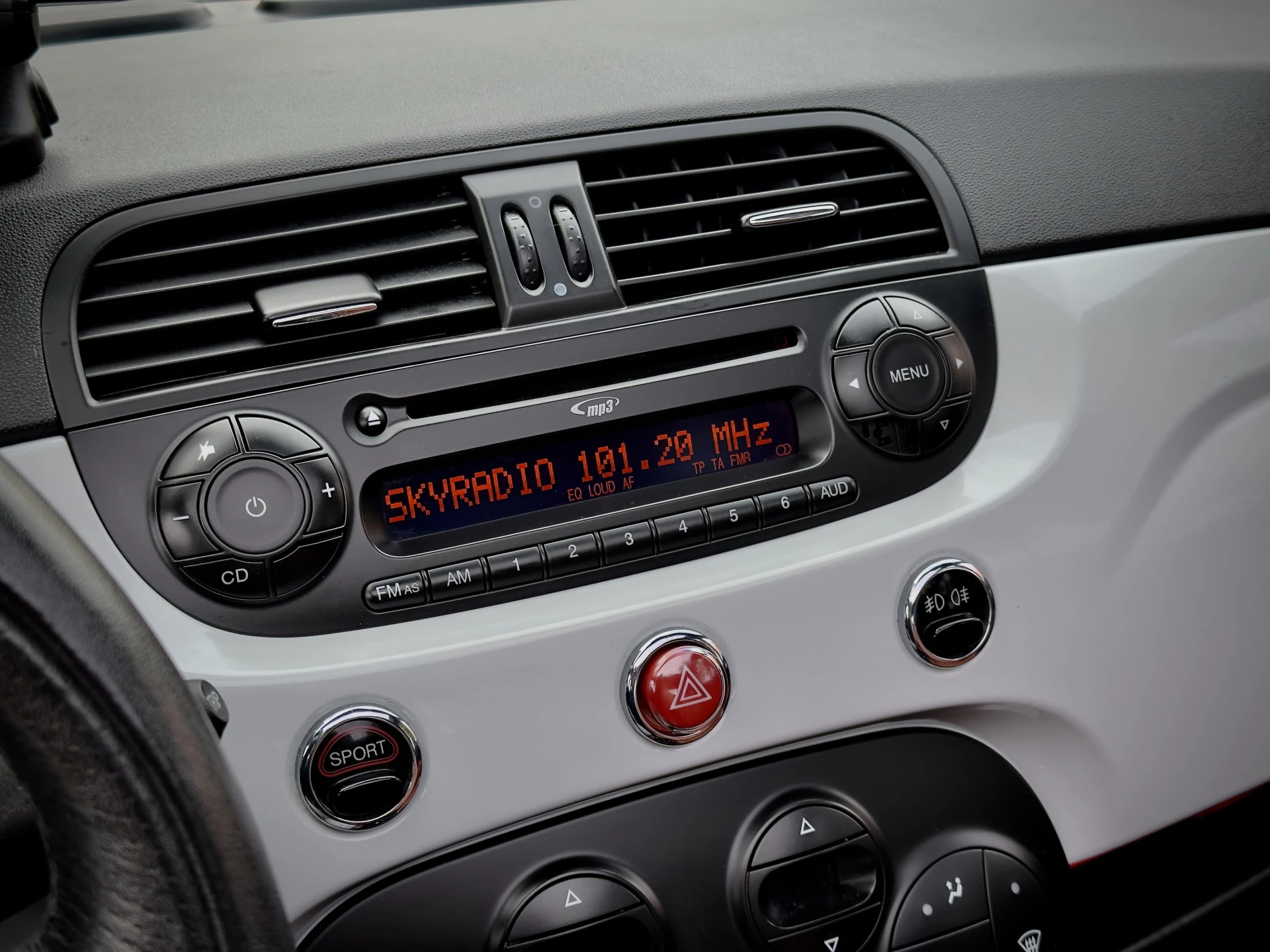 Hoofdafbeelding Fiat 500C