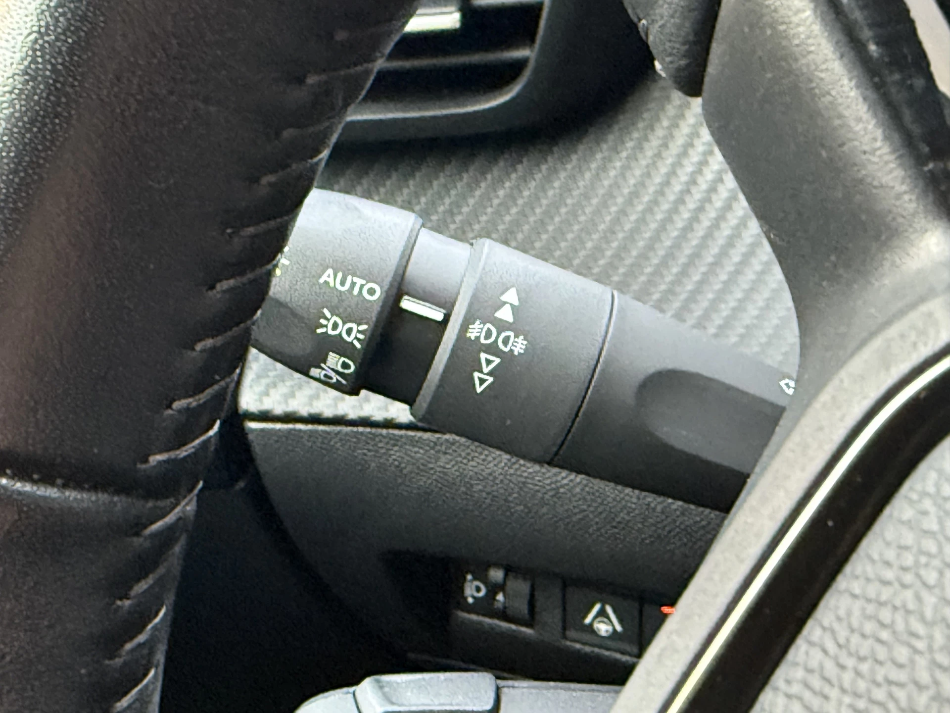 Hoofdafbeelding Peugeot e-2008