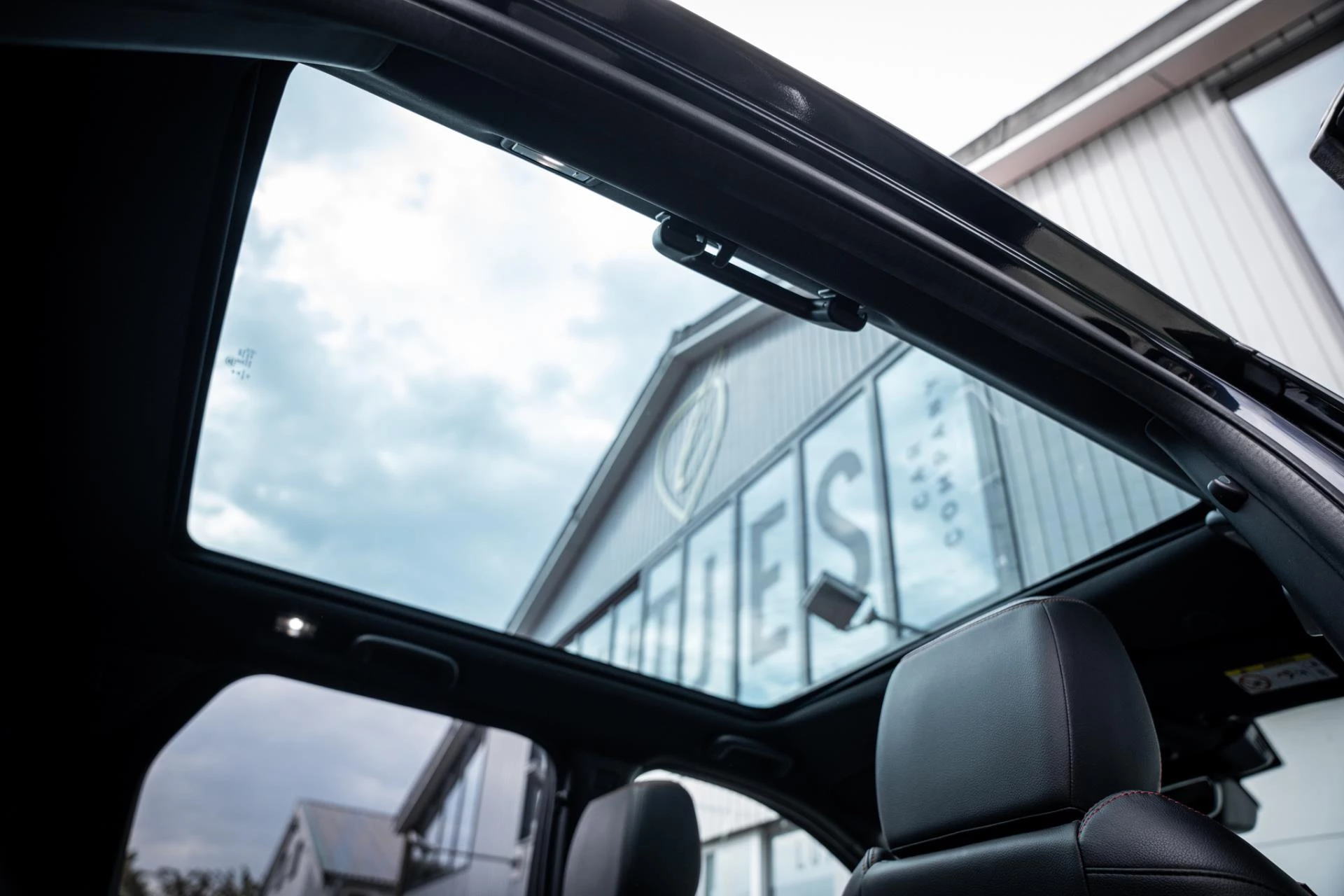 Hoofdafbeelding Land Rover Discovery Sport
