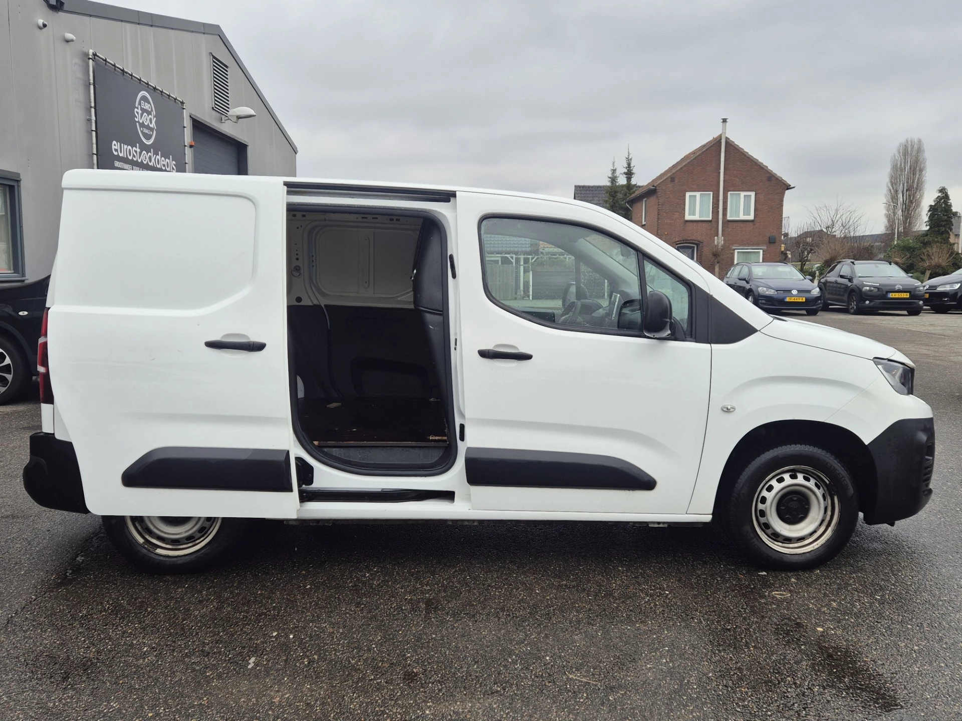 Hoofdafbeelding Peugeot Partner