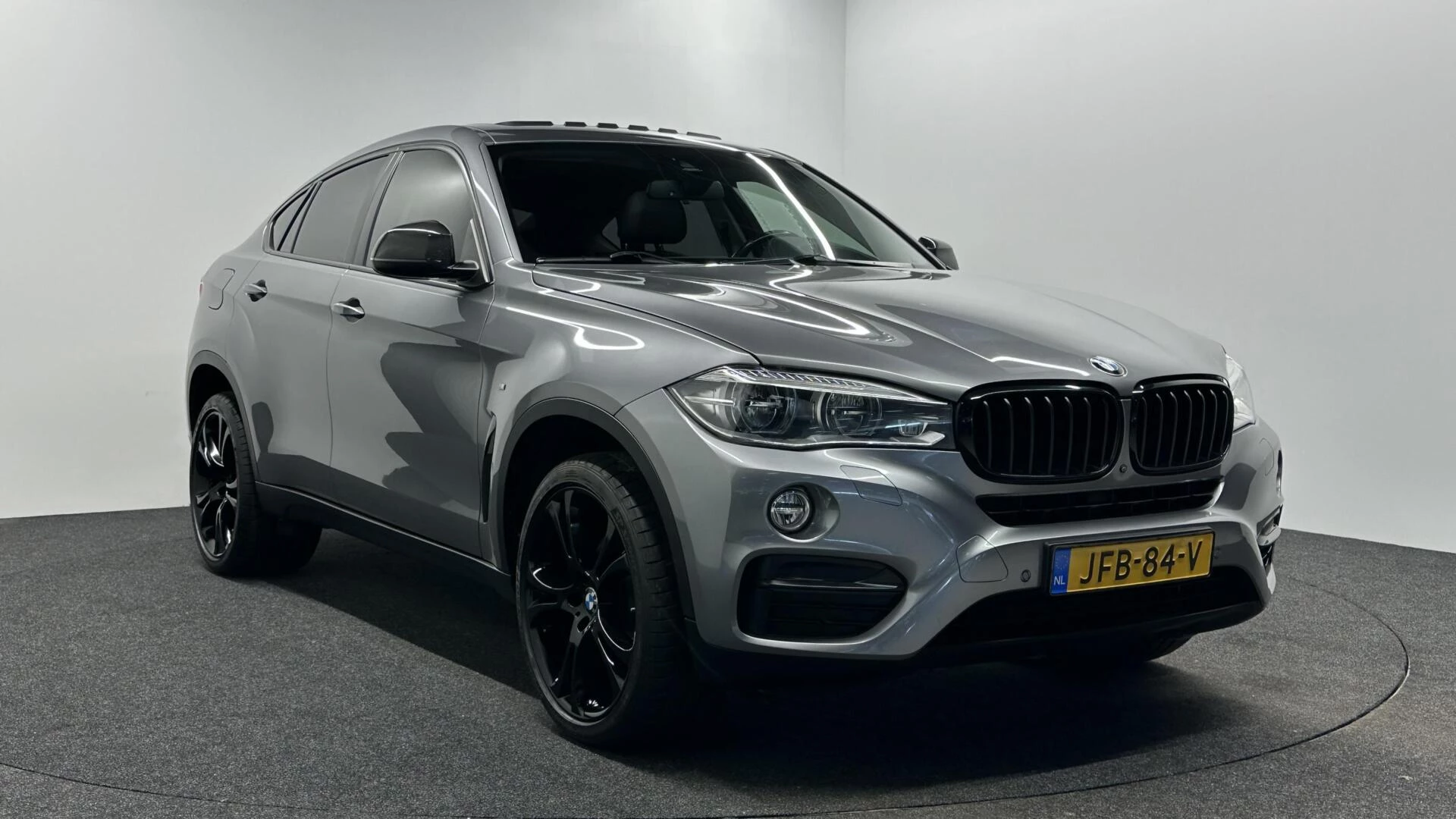 Hoofdafbeelding BMW X6