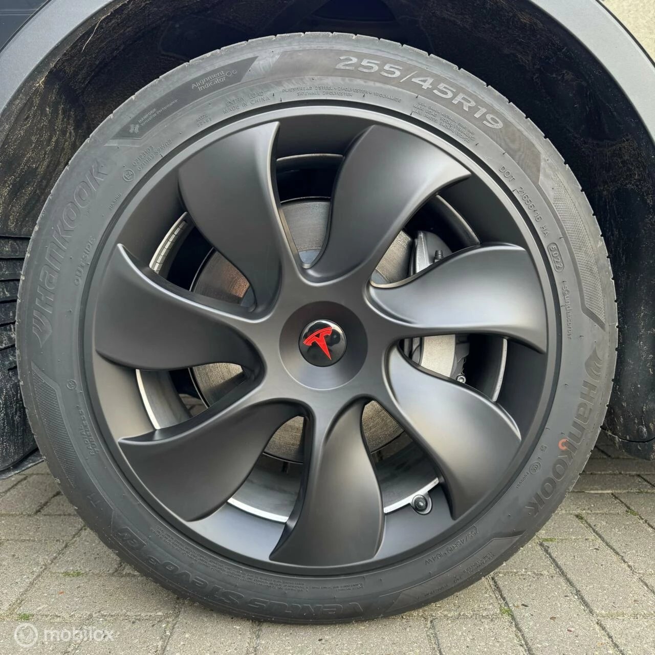 Hoofdafbeelding Tesla Model Y