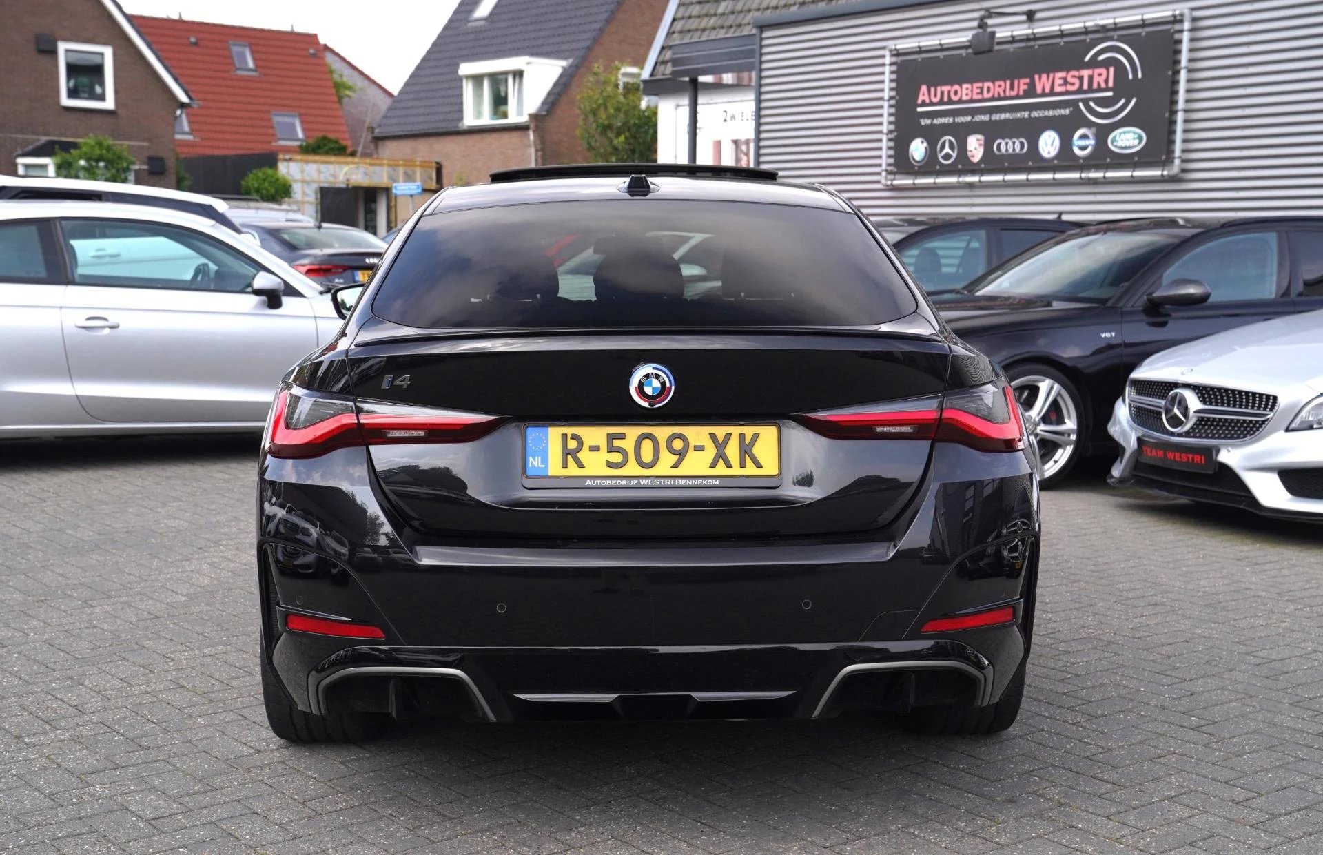 Hoofdafbeelding BMW i4