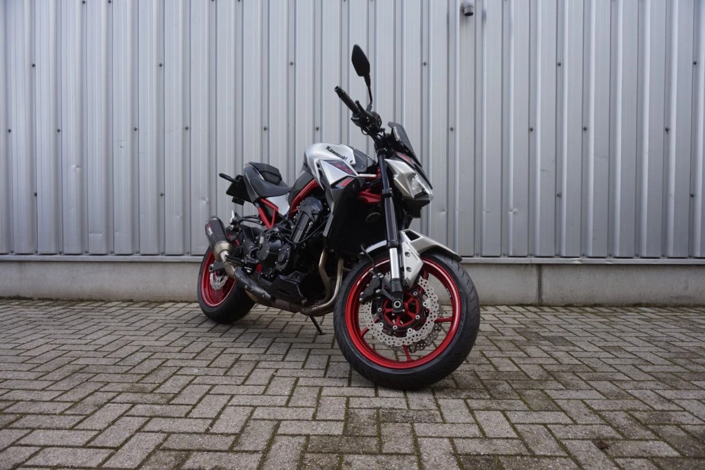 Hoofdafbeelding Kawasaki Z900