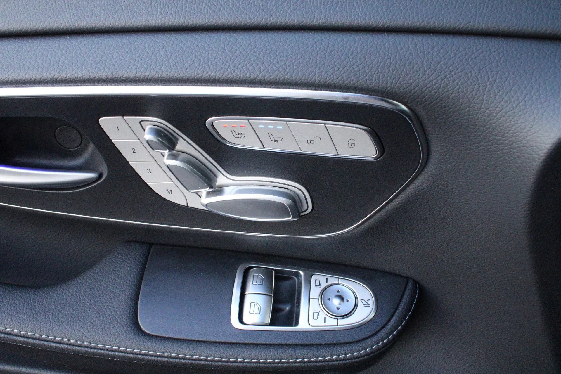 Hoofdafbeelding Mercedes-Benz EQV