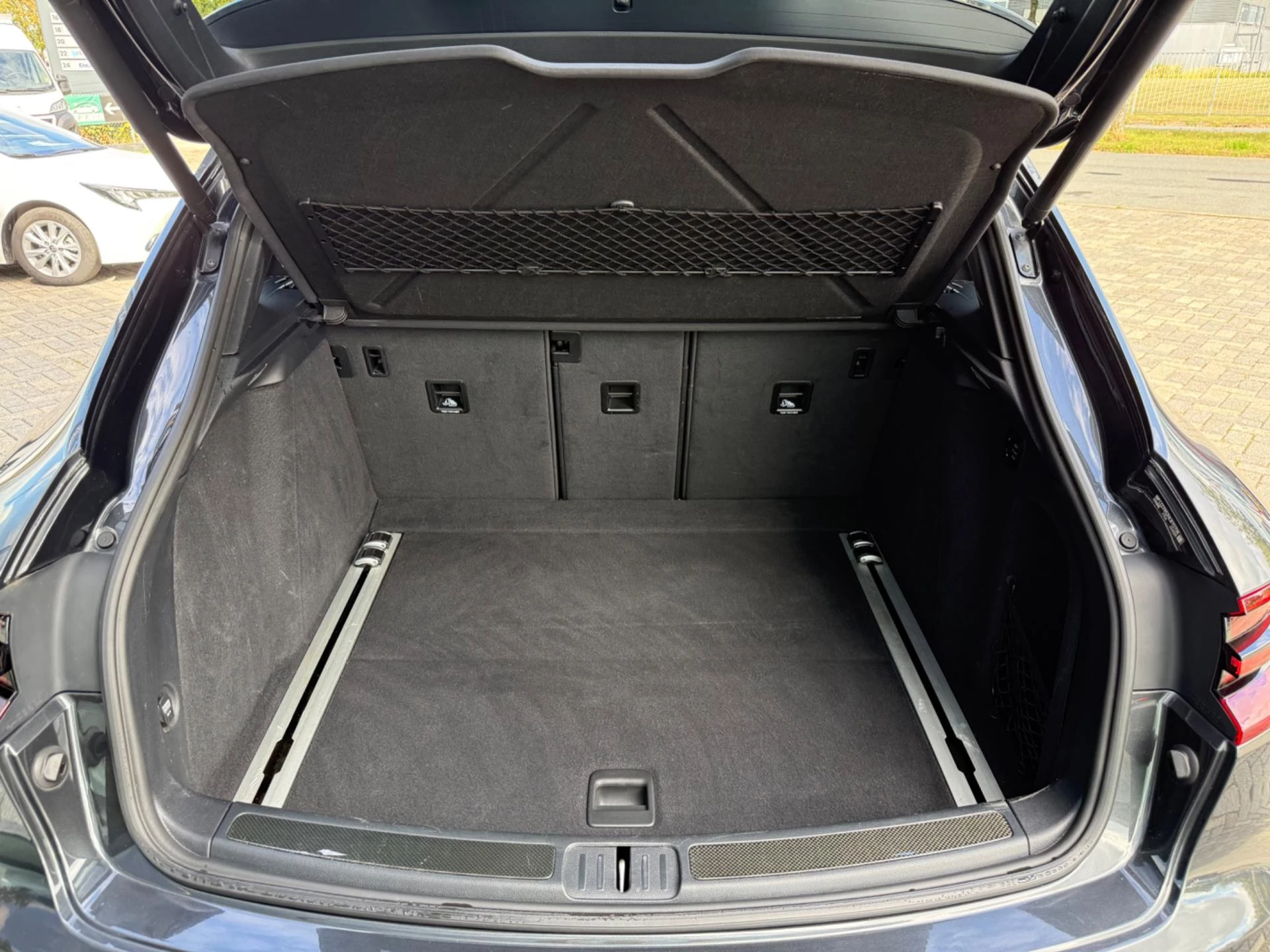 Hoofdafbeelding Porsche Macan