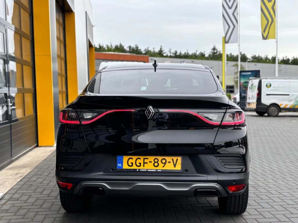 Hoofdafbeelding Renault Arkana