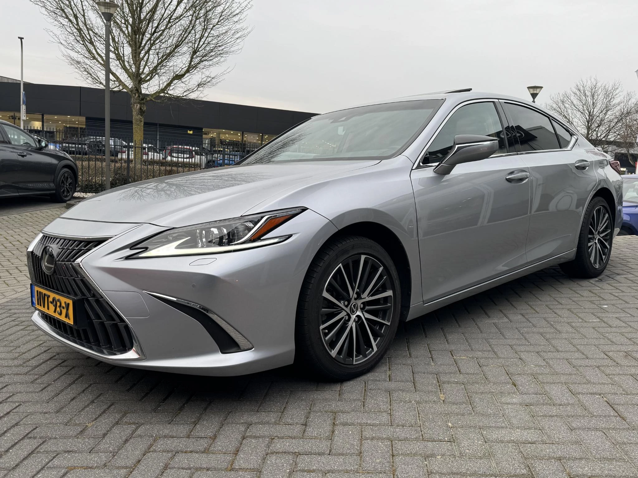 Hoofdafbeelding Lexus ES