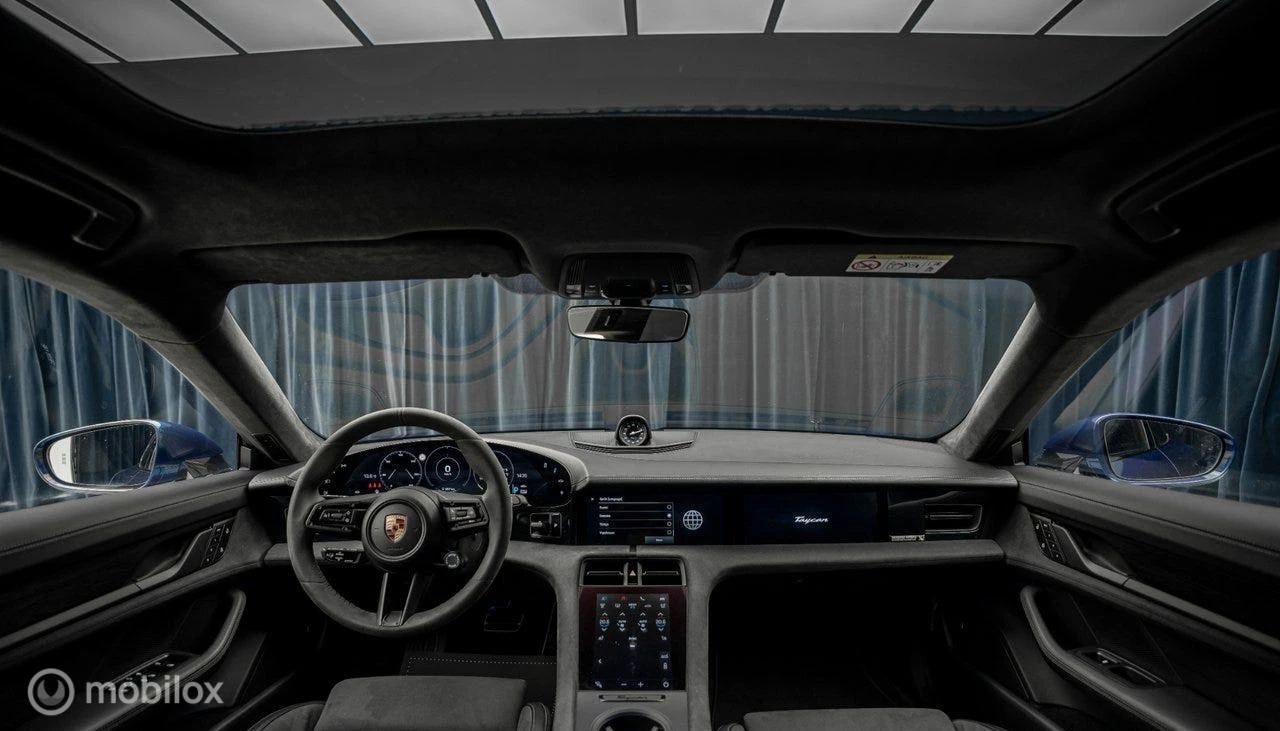 Hoofdafbeelding Porsche Taycan