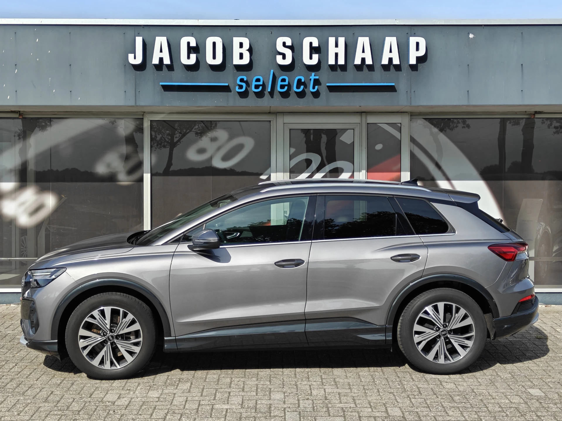 Hoofdafbeelding Audi Q4 e-tron