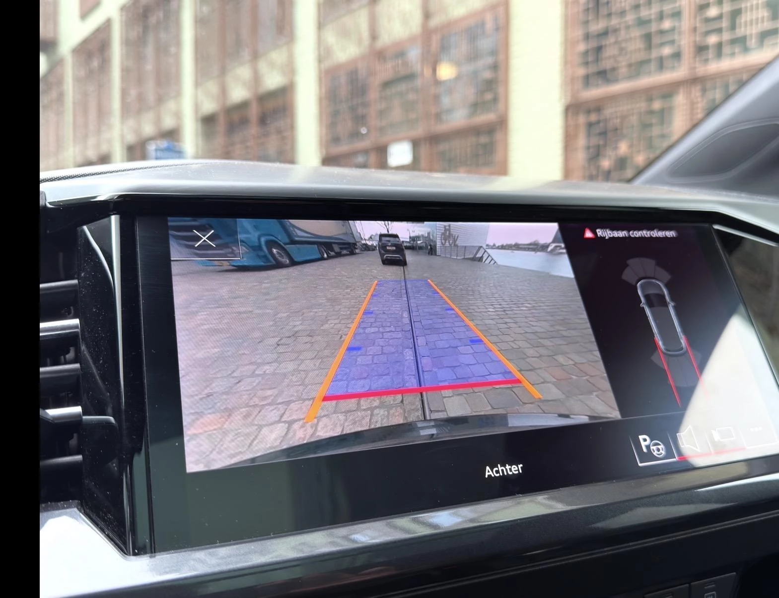 Hoofdafbeelding Audi Q4 e-tron