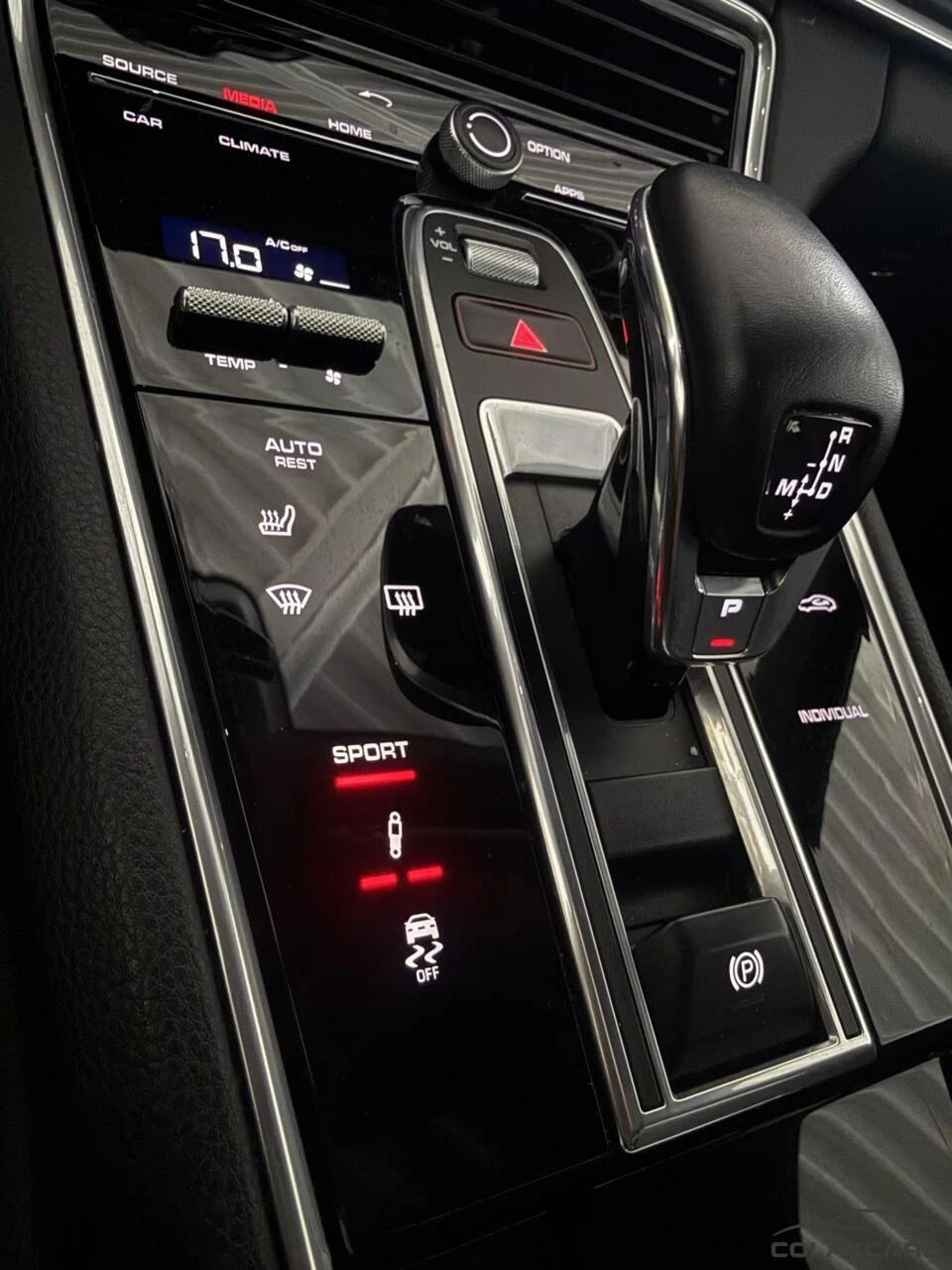 Hoofdafbeelding Porsche Panamera