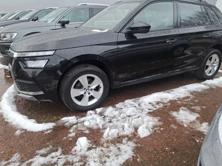 Škoda Kamiq 1.0 TSI 110 Pk Sport Business Clima Pdc Trekhaak 6 bak