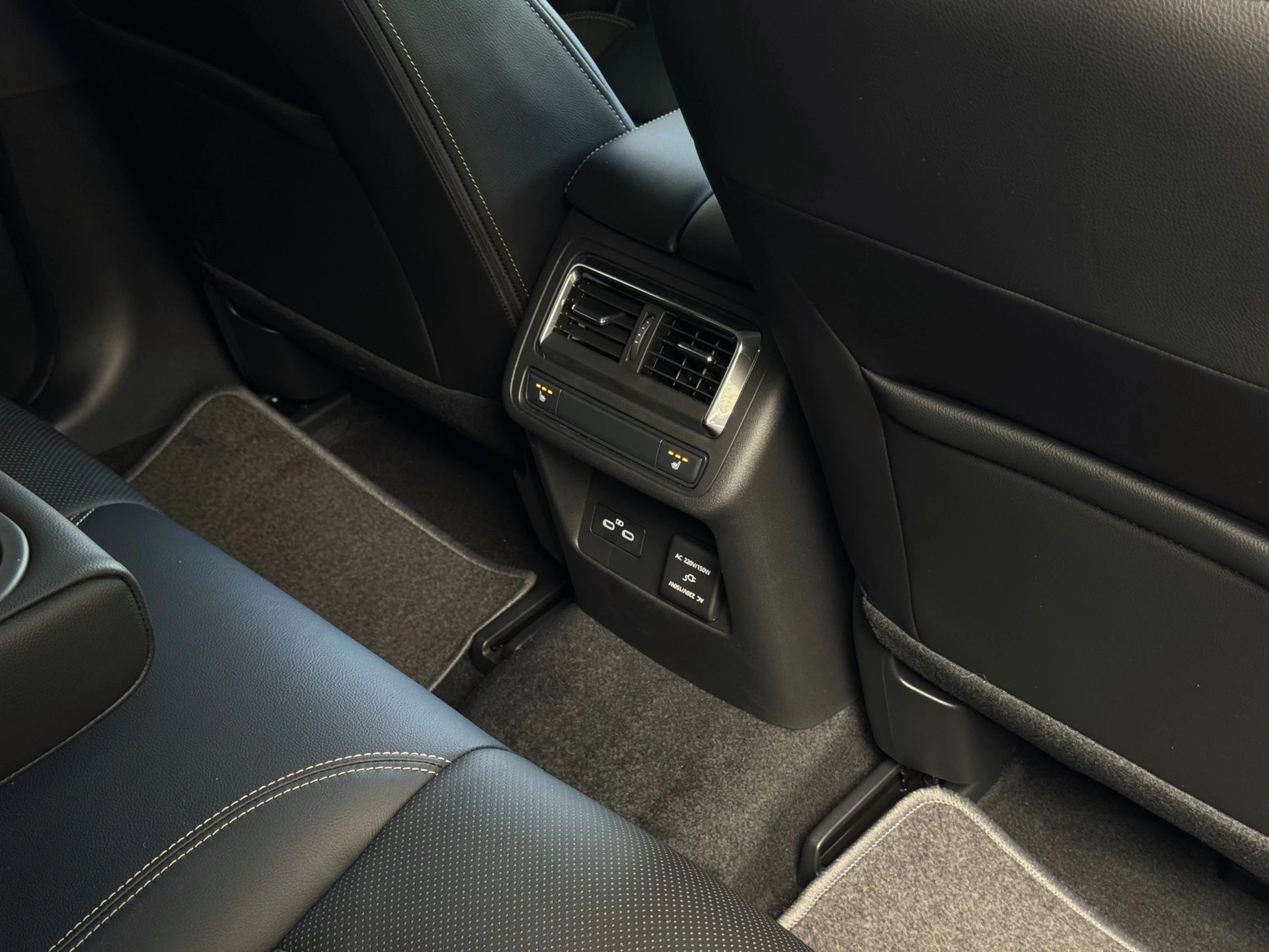Hoofdafbeelding Mazda CX-60