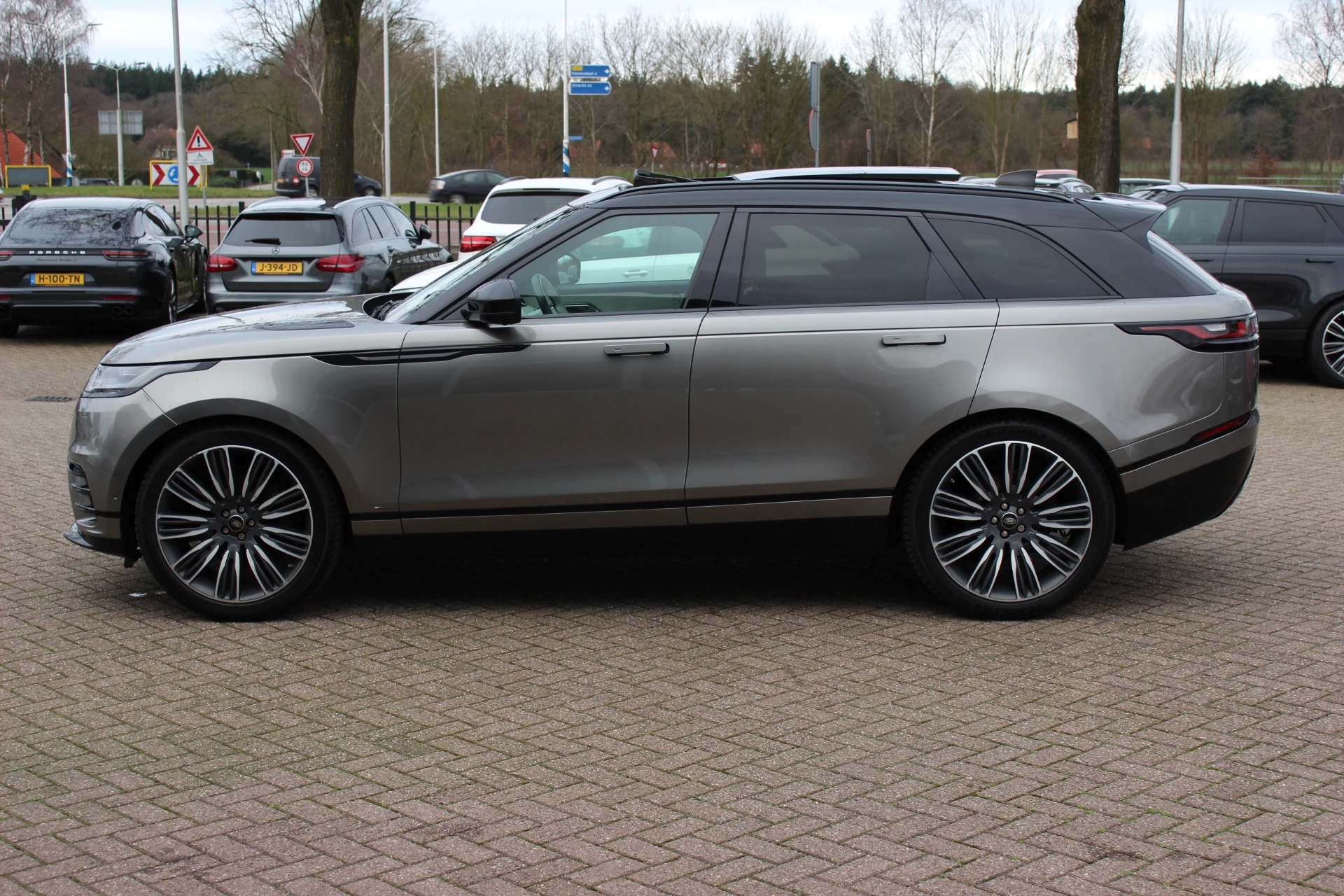 Hoofdafbeelding Land Rover Range Rover Velar