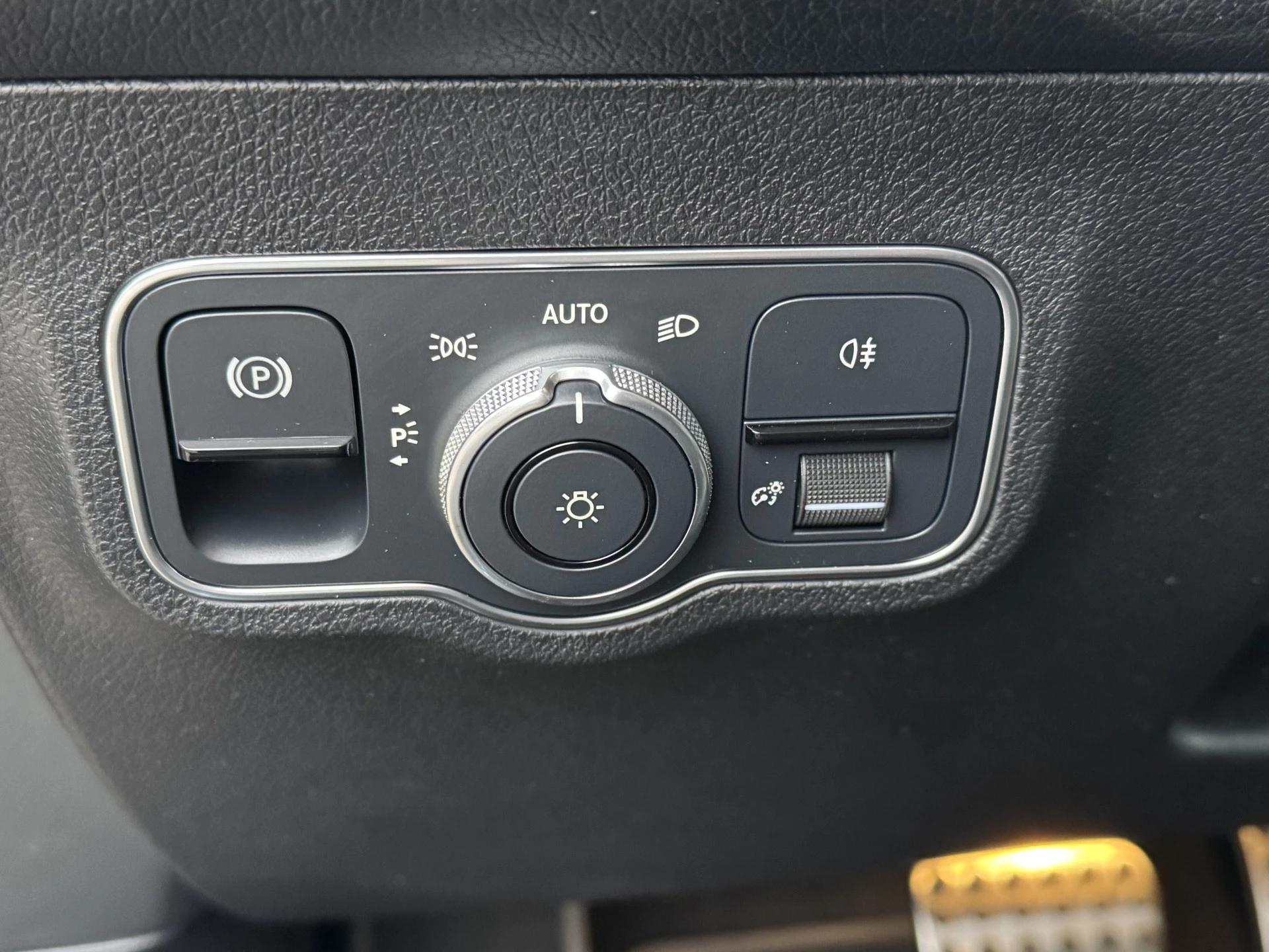 Hoofdafbeelding Mercedes-Benz EQB