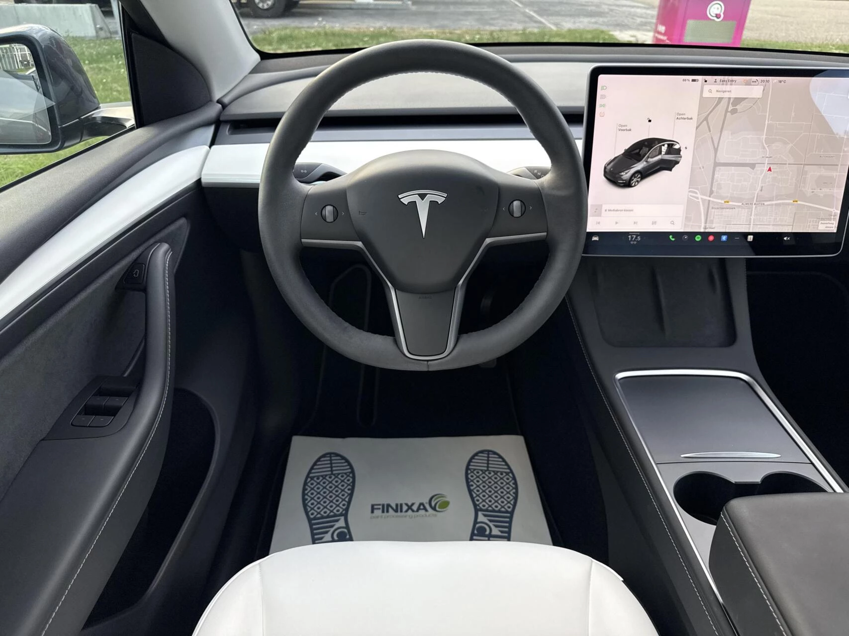 Hoofdafbeelding Tesla Model Y