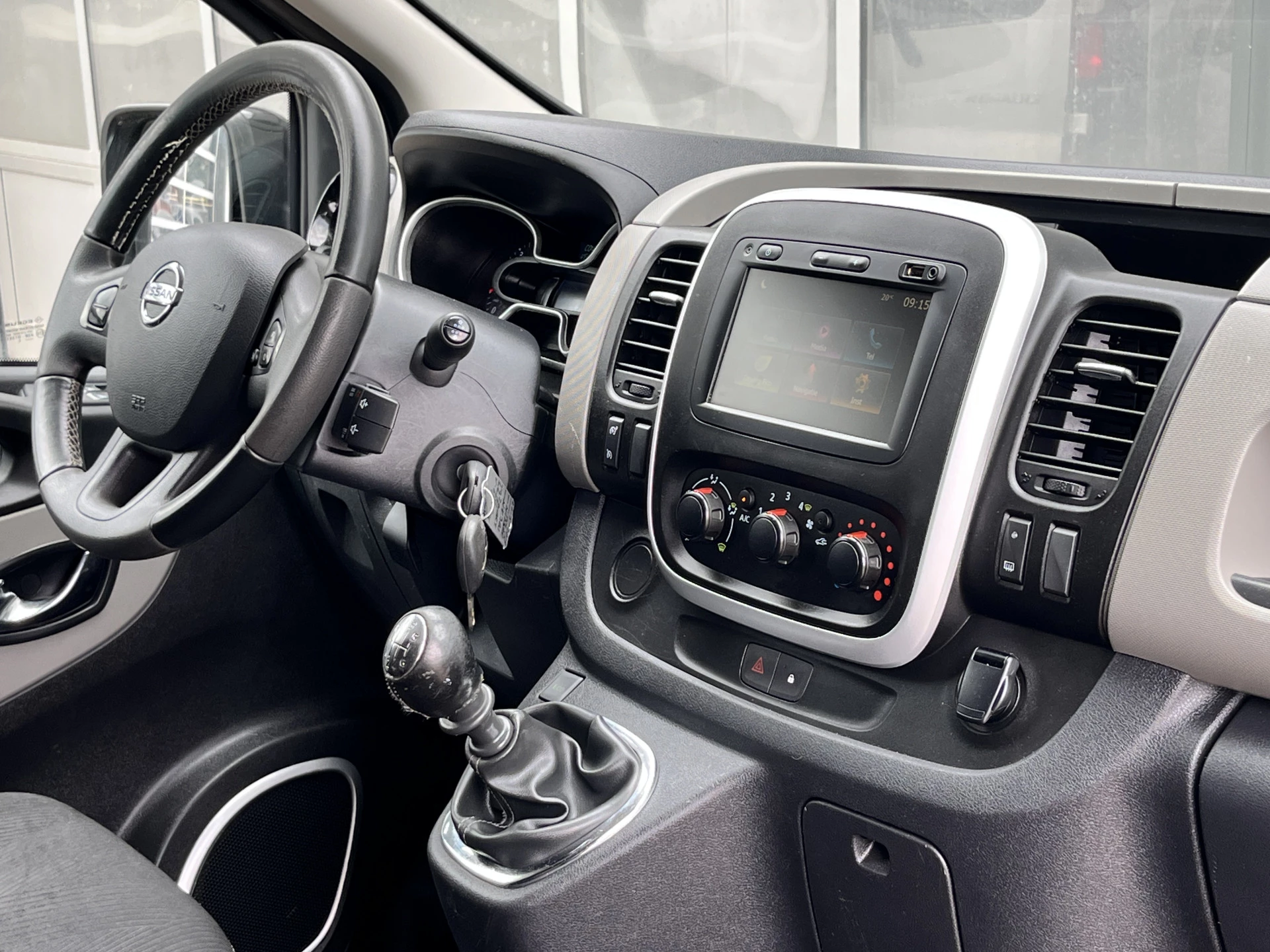 Hoofdafbeelding Nissan NV300