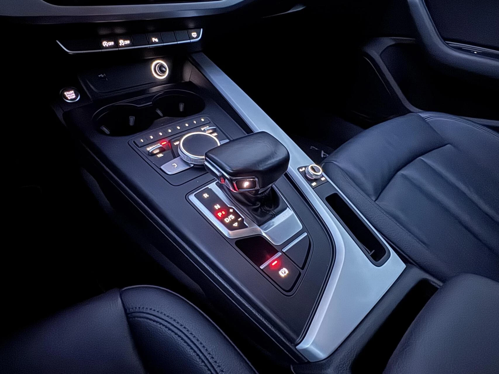 Hoofdafbeelding Audi A4