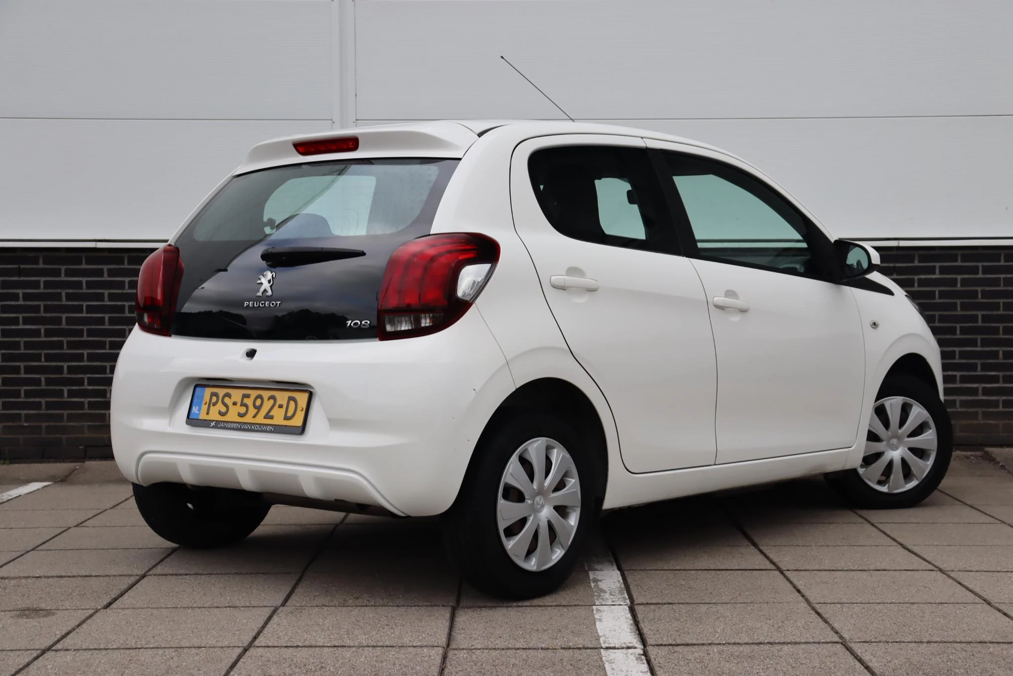 Hoofdafbeelding Peugeot 108
