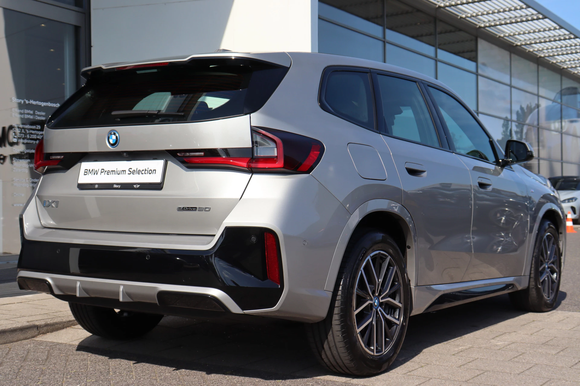 Hoofdafbeelding BMW iX1