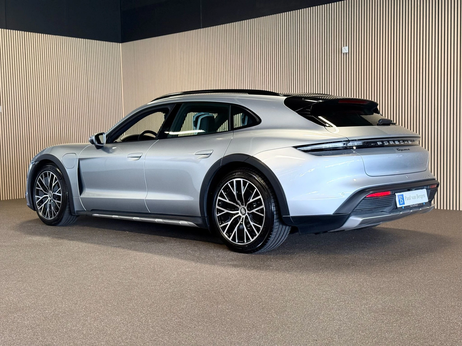 Hoofdafbeelding Porsche Taycan