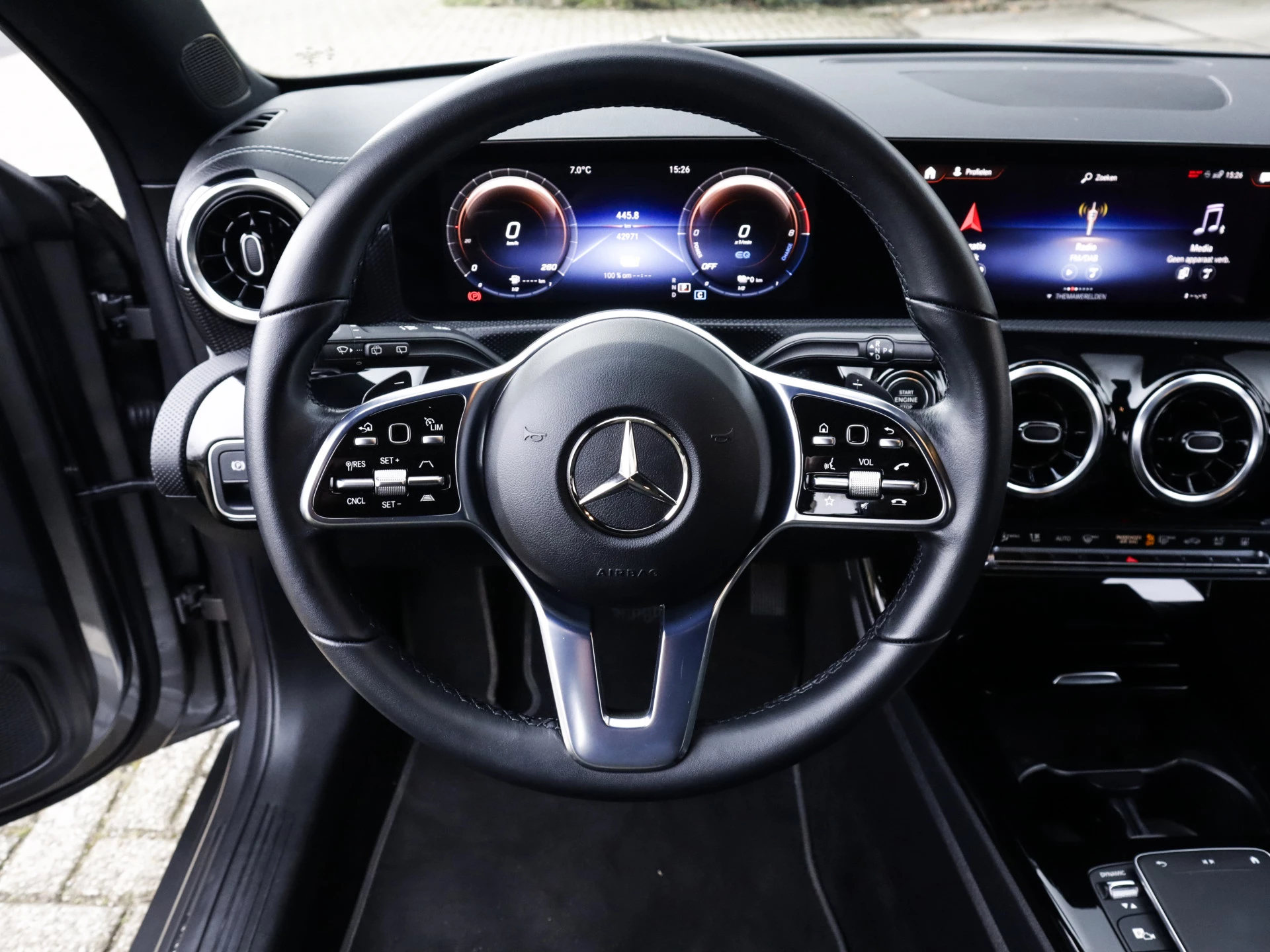 Hoofdafbeelding Mercedes-Benz CLA