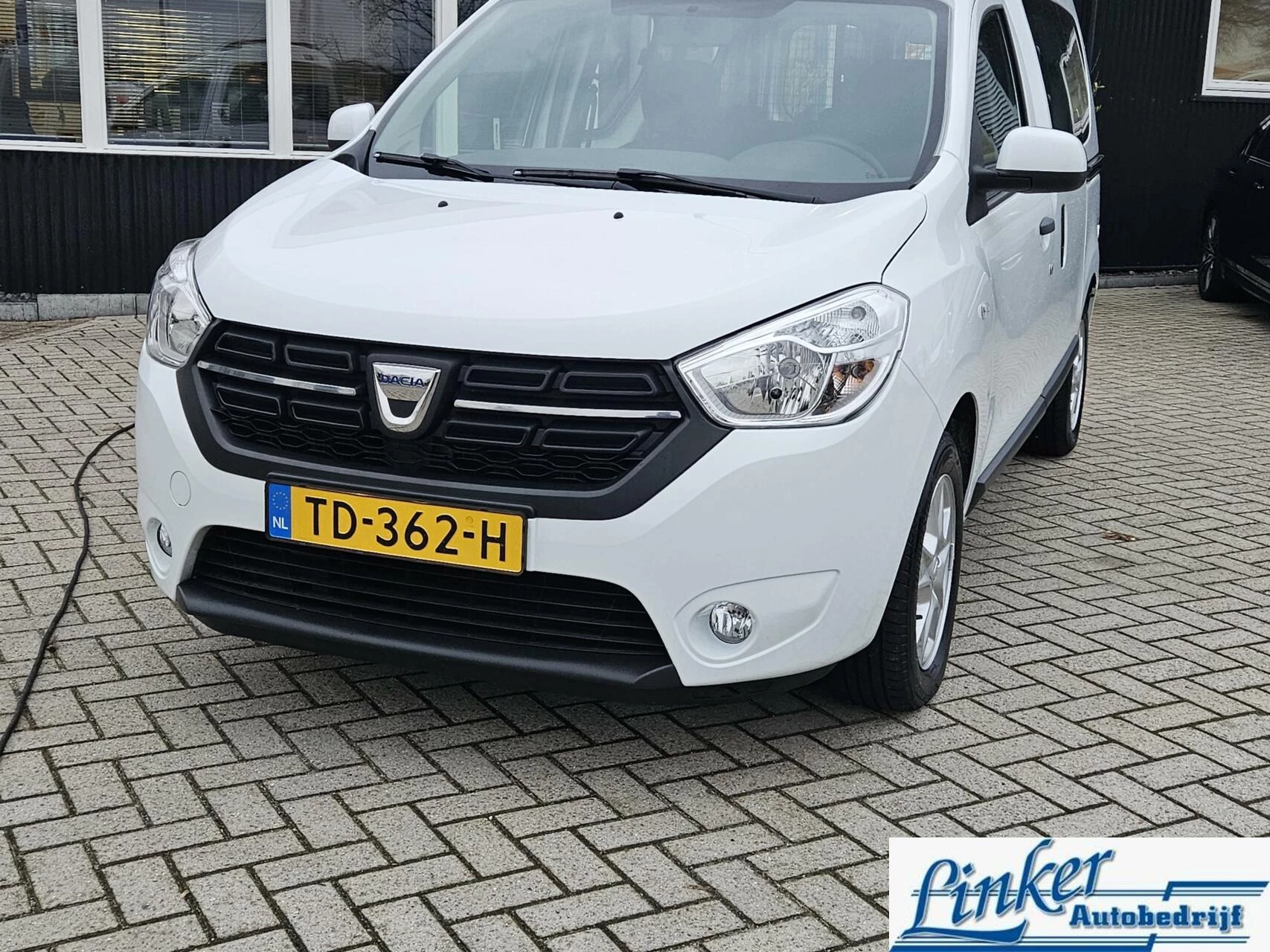 Hoofdafbeelding Dacia Dokker