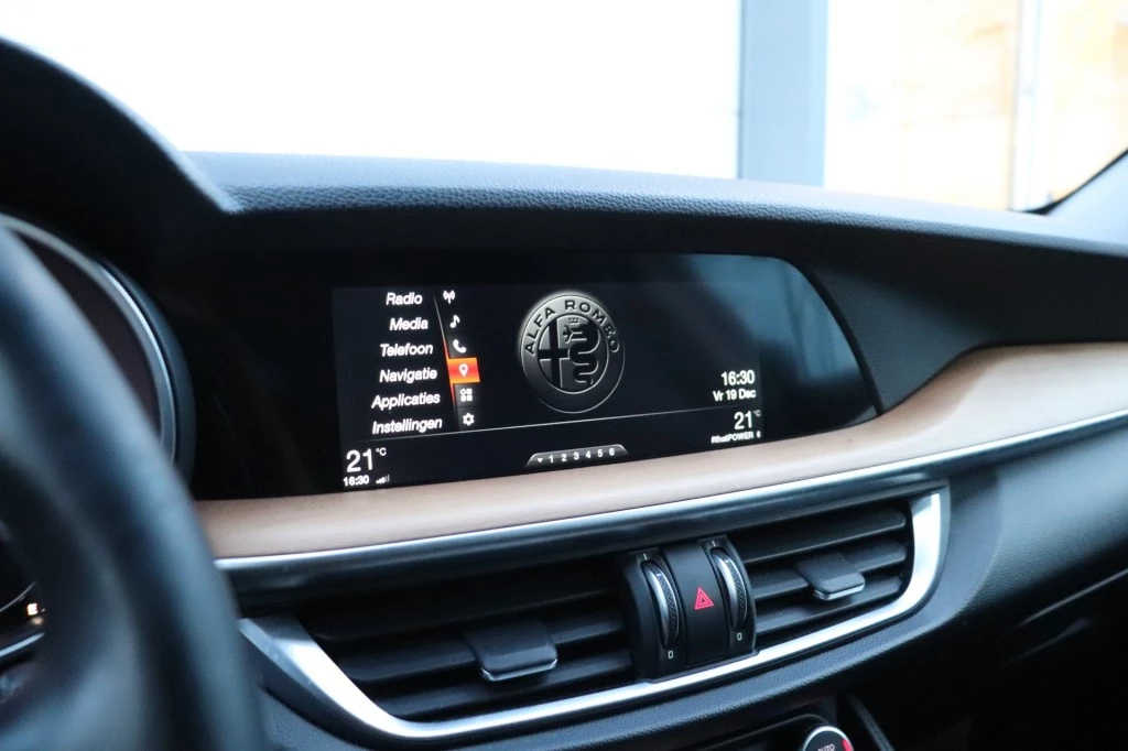 Hoofdafbeelding Alfa Romeo Stelvio