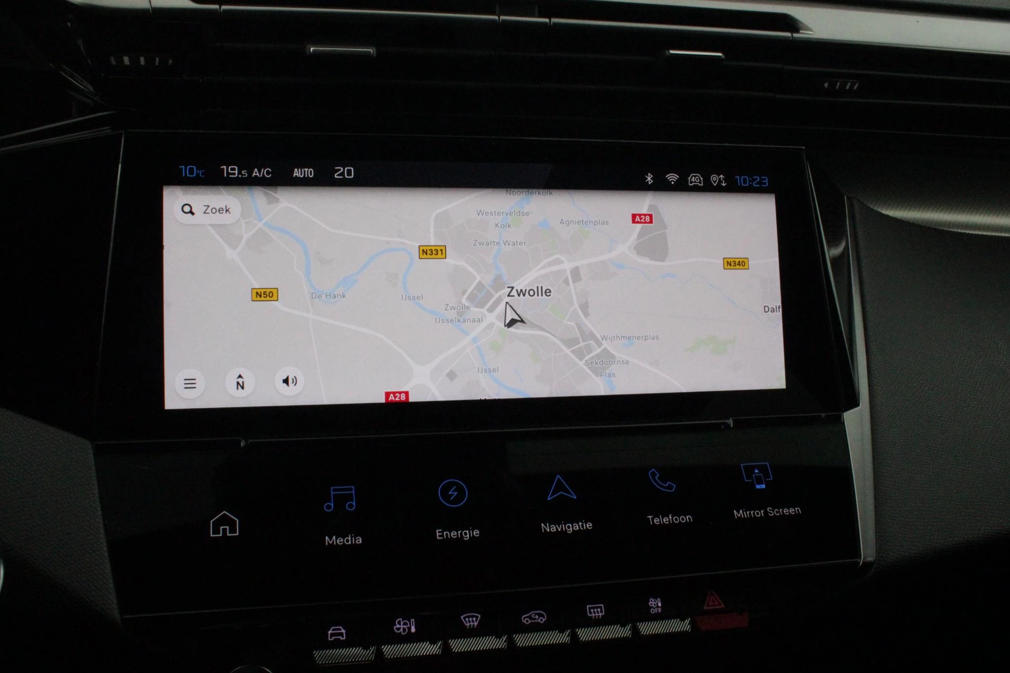Hoofdafbeelding Peugeot 408