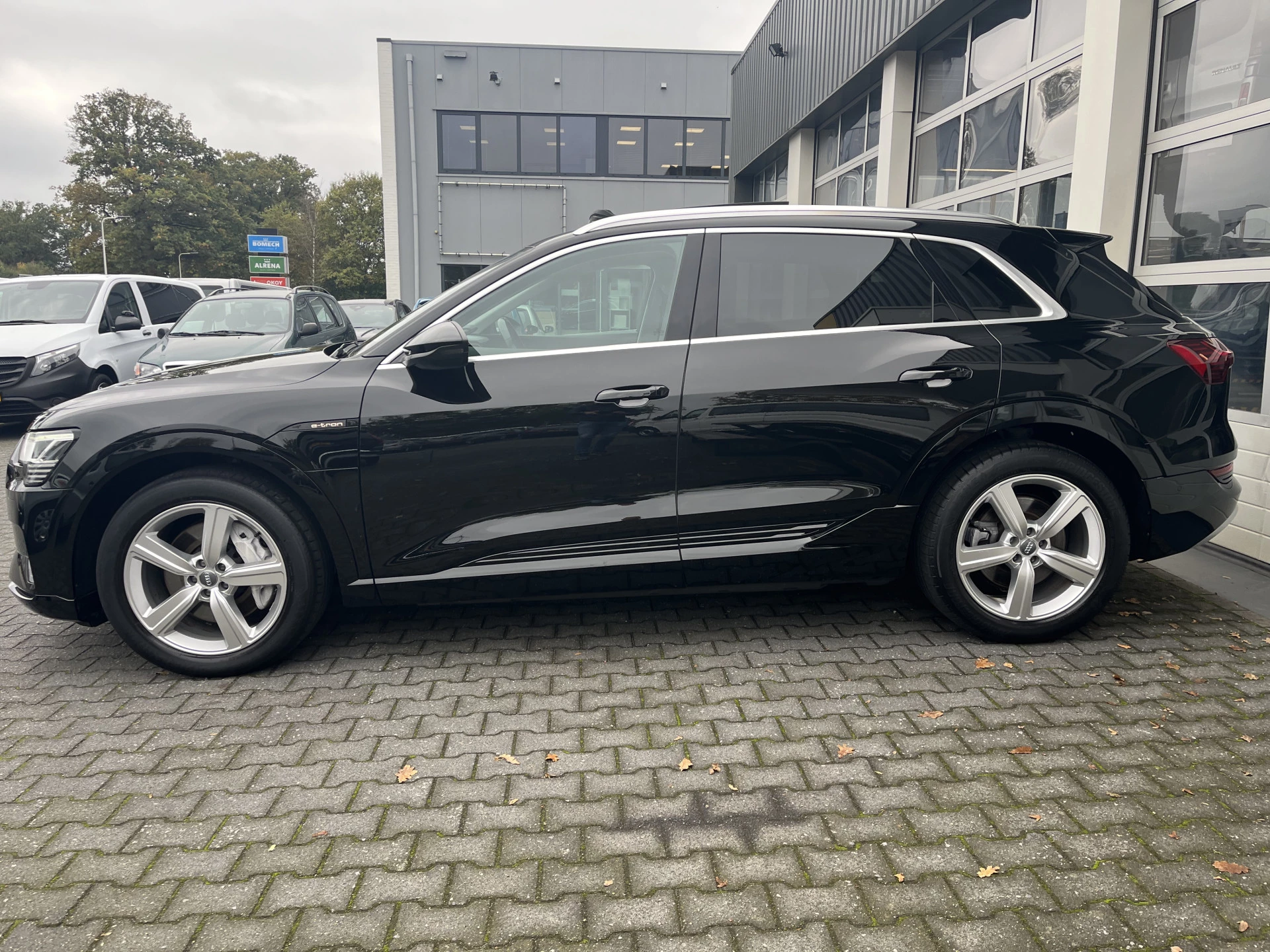 Hoofdafbeelding Audi e-tron